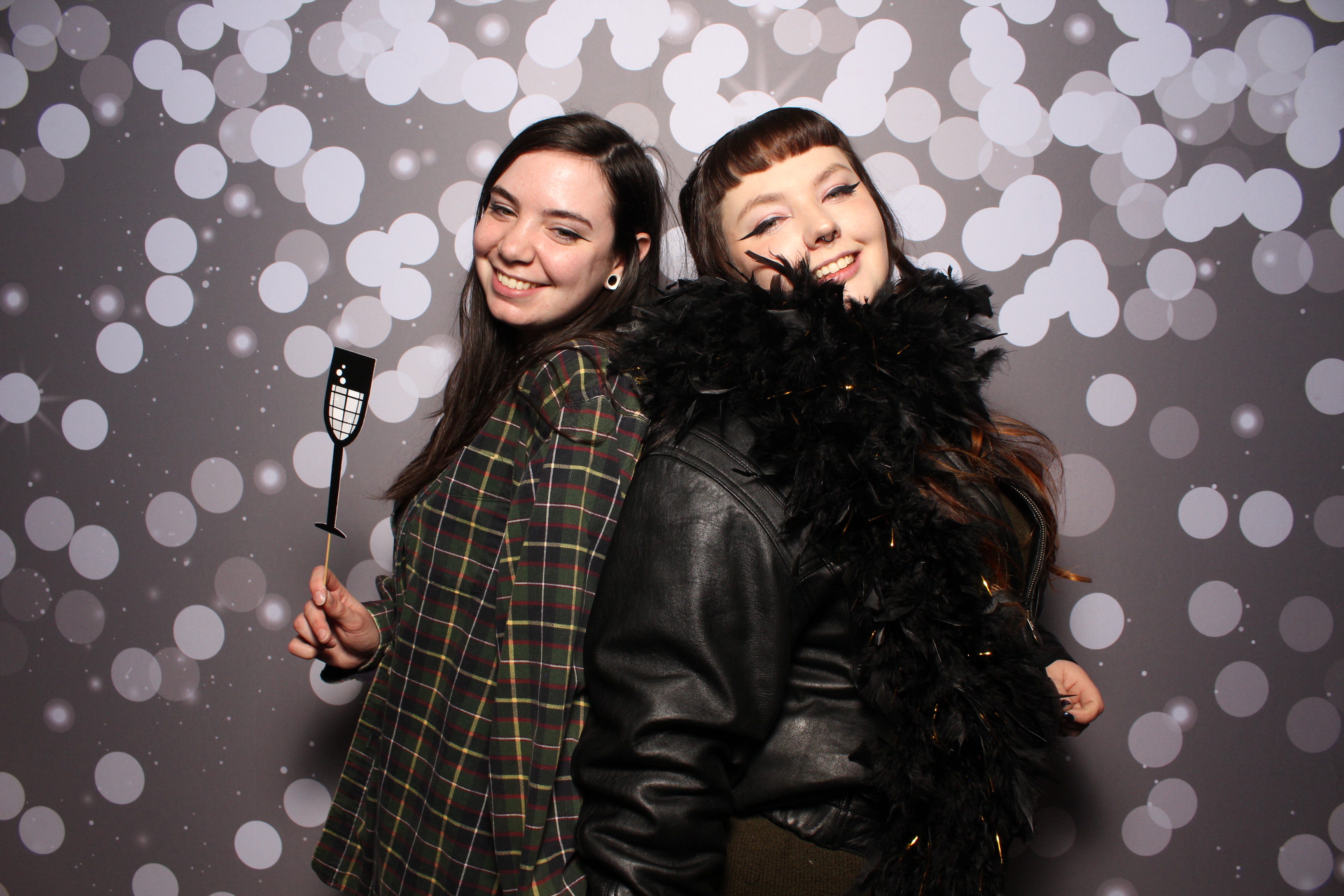 The Standard NYE Party | View more photos from the event at gallery.photoboothcincy.com/u/PhotoBoothCincy/The-Standard-NYE-Party