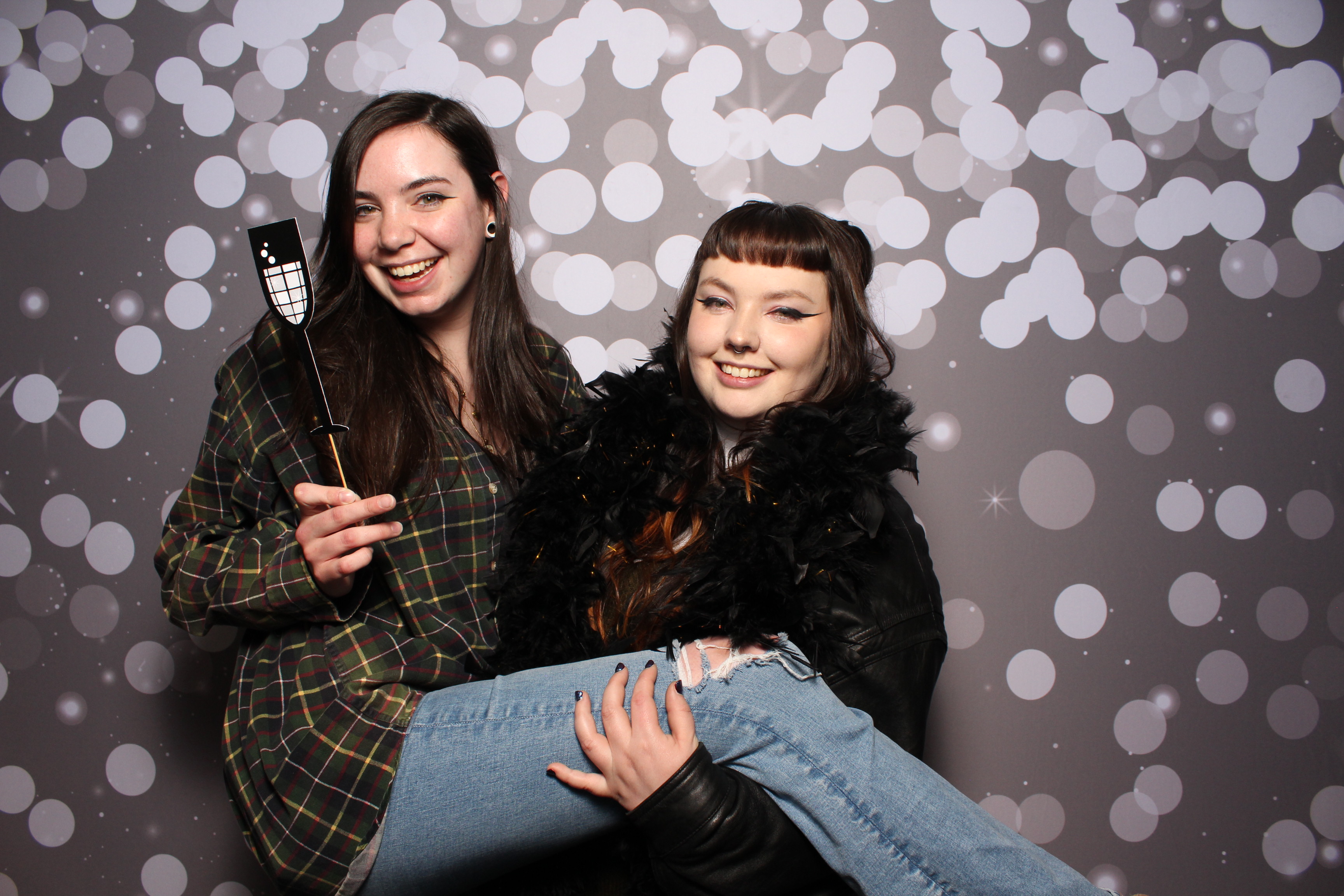 The Standard NYE Party | View more photos from the event at gallery.photoboothcincy.com/u/PhotoBoothCincy/The-Standard-NYE-Party
