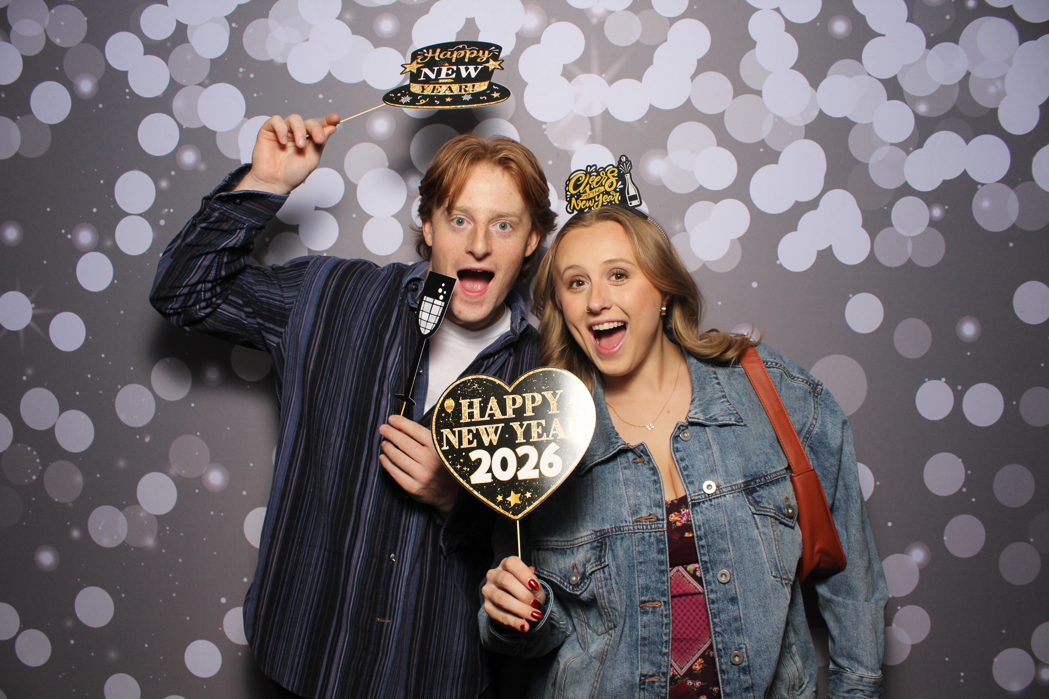 The Standard NYE Party | View more photos from the event at gallery.photoboothcincy.com/u/PhotoBoothCincy/The-Standard-NYE-Party