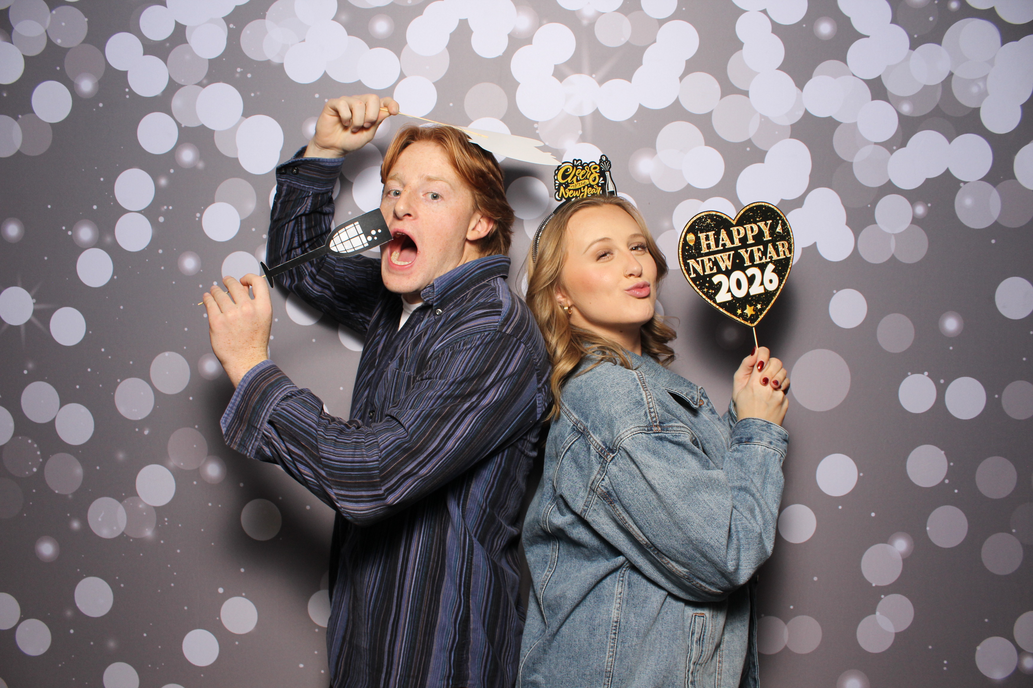 The Standard NYE Party | View more photos from the event at gallery.photoboothcincy.com/u/PhotoBoothCincy/The-Standard-NYE-Party