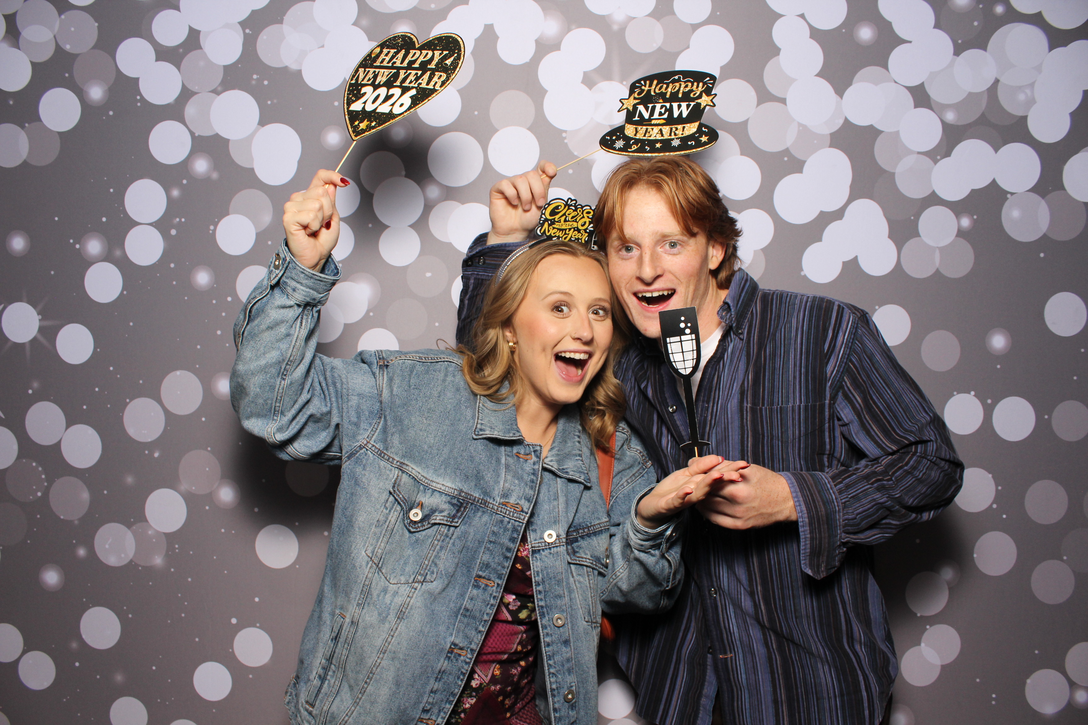 The Standard NYE Party | View more photos from the event at gallery.photoboothcincy.com/u/PhotoBoothCincy/The-Standard-NYE-Party