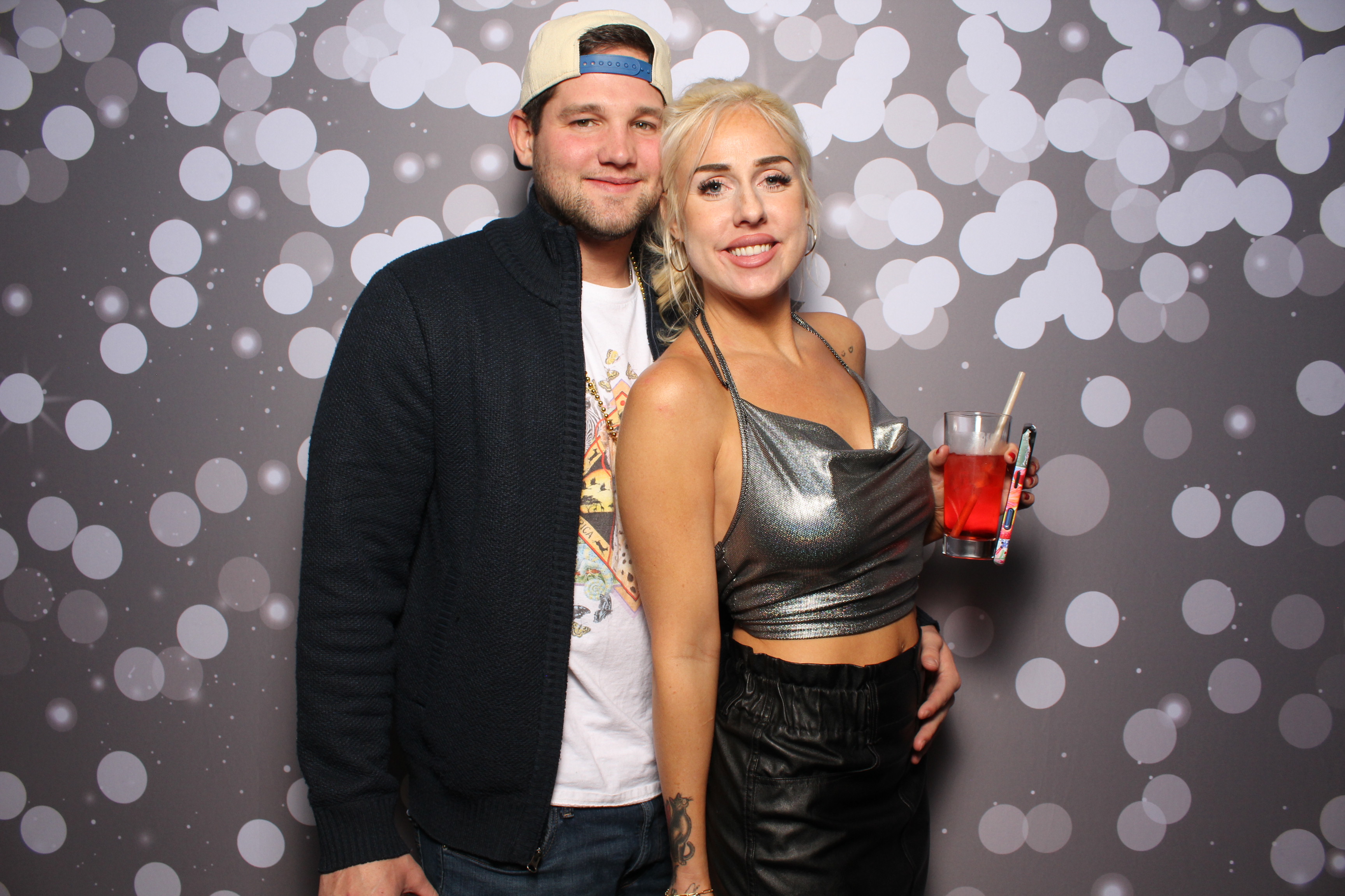 The Standard NYE Party | View more photos from the event at gallery.photoboothcincy.com/u/PhotoBoothCincy/The-Standard-NYE-Party