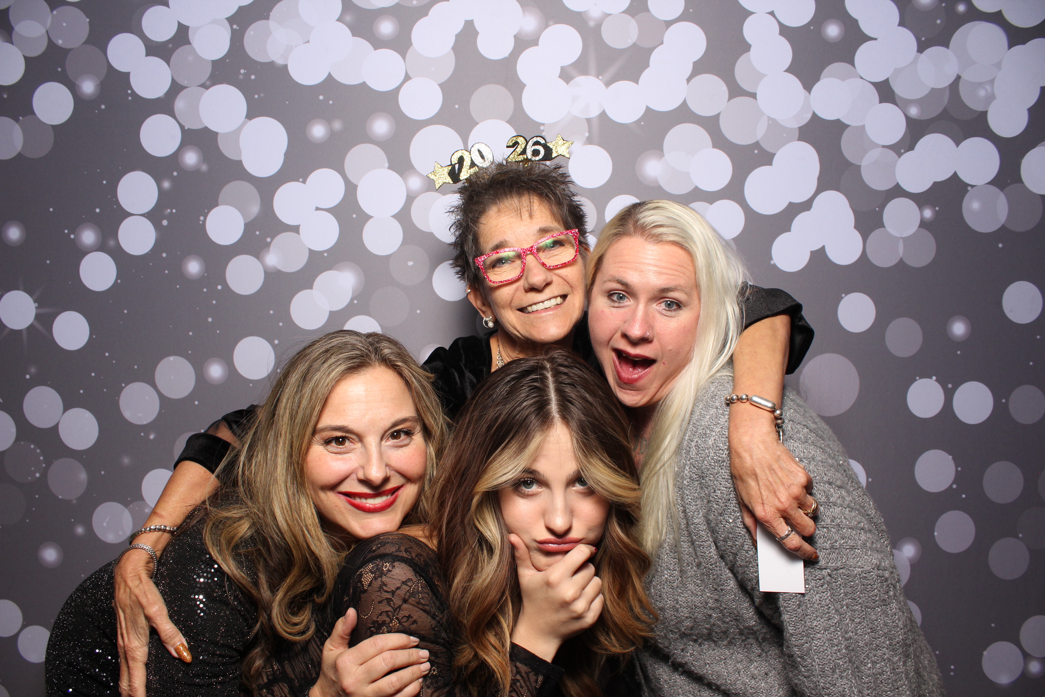 The Standard NYE Party | View more photos from the event at gallery.photoboothcincy.com/u/PhotoBoothCincy/The-Standard-NYE-Party