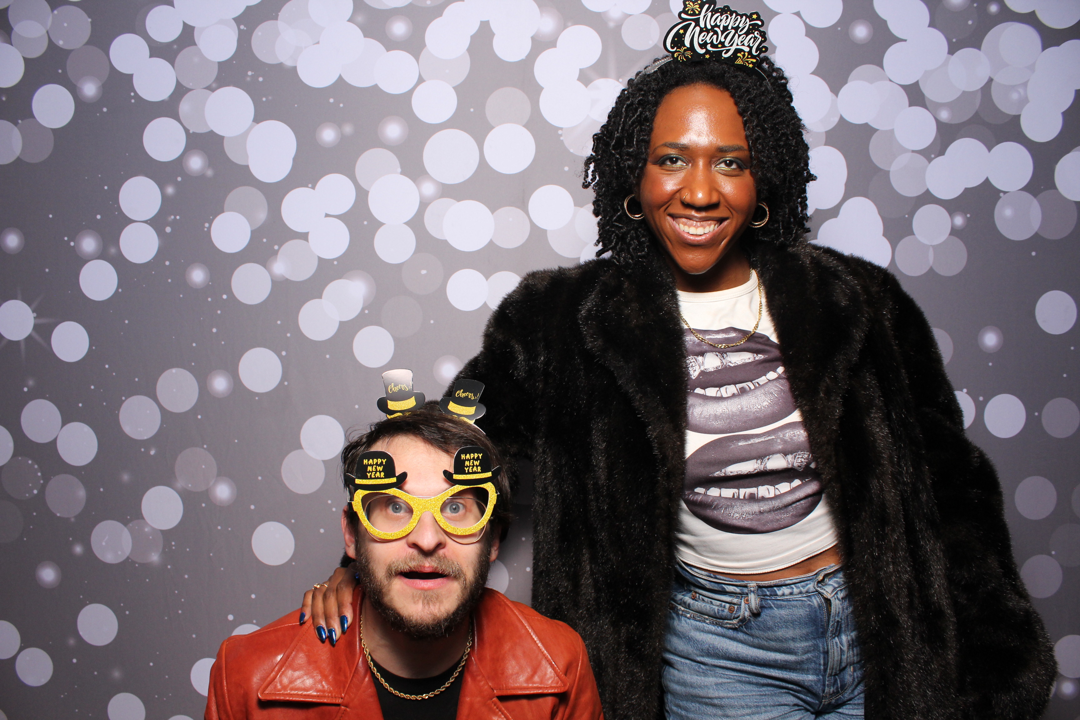 The Standard NYE Party | View more photos from the event at gallery.photoboothcincy.com/u/PhotoBoothCincy/The-Standard-NYE-Party