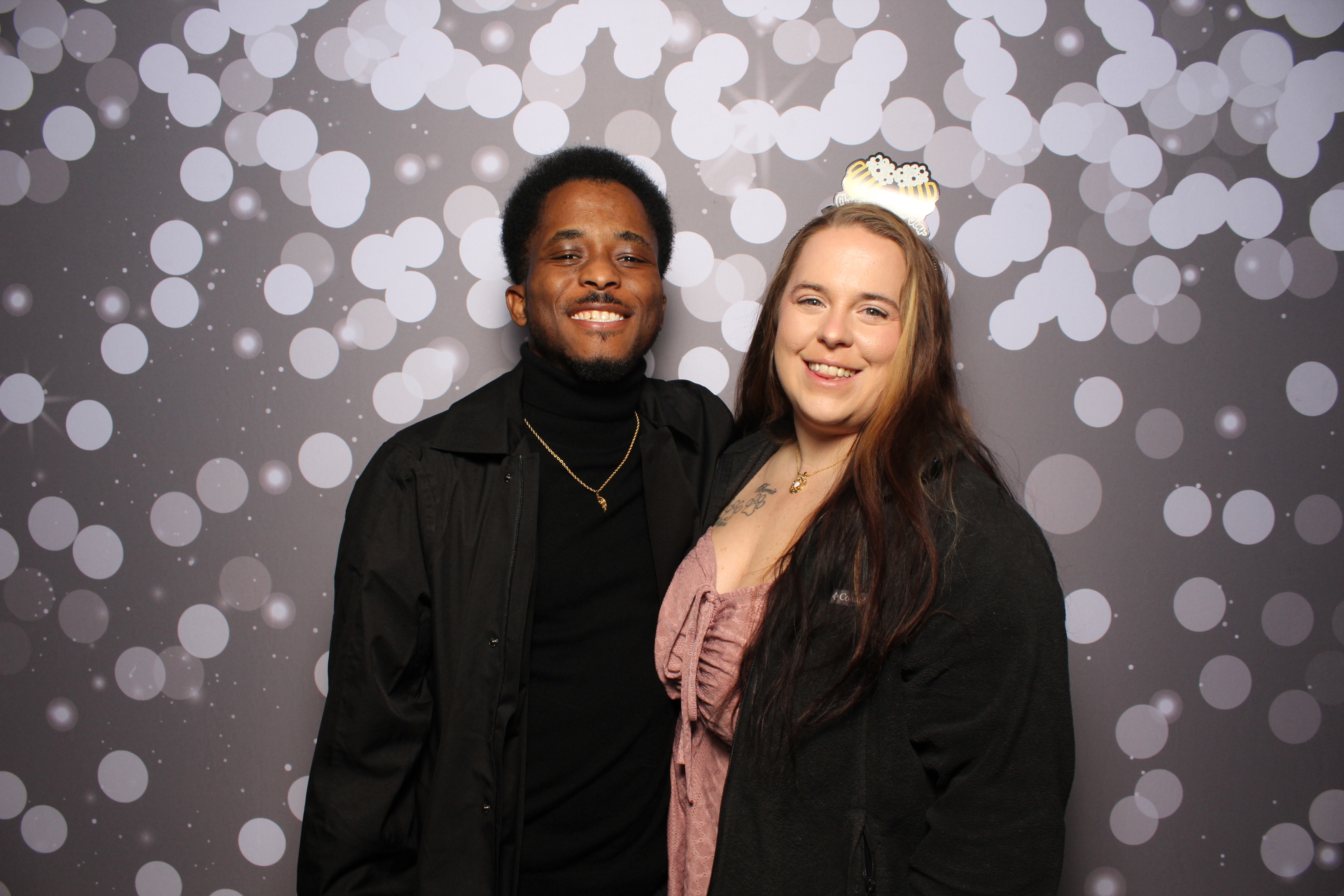 The Standard NYE Party | View more photos from the event at gallery.photoboothcincy.com/u/PhotoBoothCincy/The-Standard-NYE-Party