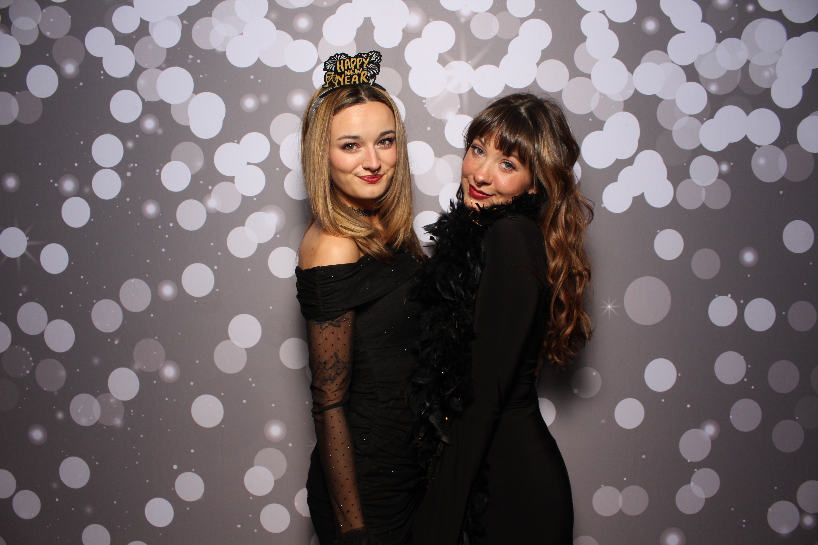 The Standard NYE Party | View more photos from the event at gallery.photoboothcincy.com/u/PhotoBoothCincy/The-Standard-NYE-Party
