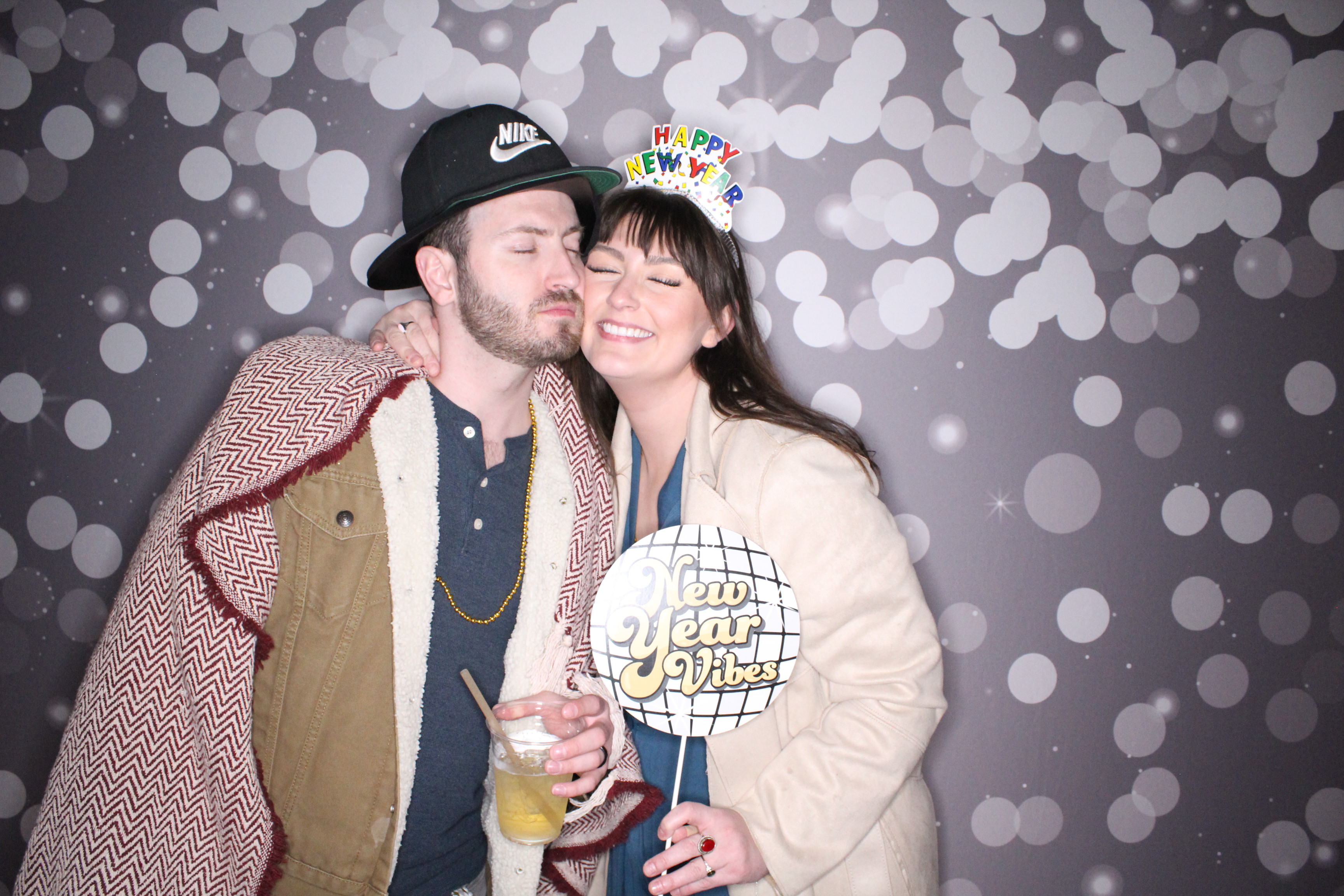 The Standard NYE Party | View more photos from the event at gallery.photoboothcincy.com/u/PhotoBoothCincy/The-Standard-NYE-Party
