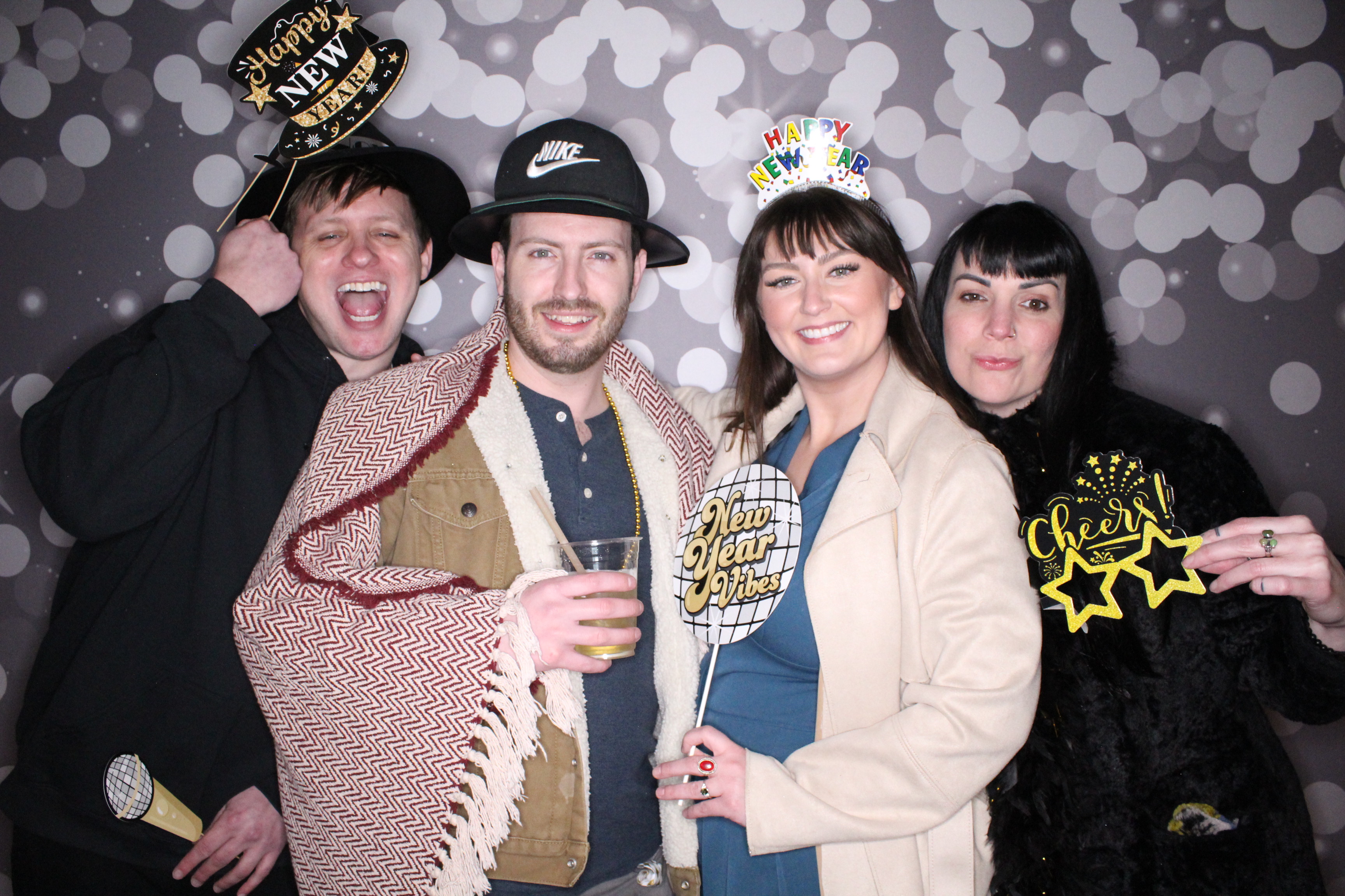 The Standard NYE Party | View more photos from the event at gallery.photoboothcincy.com/u/PhotoBoothCincy/The-Standard-NYE-Party