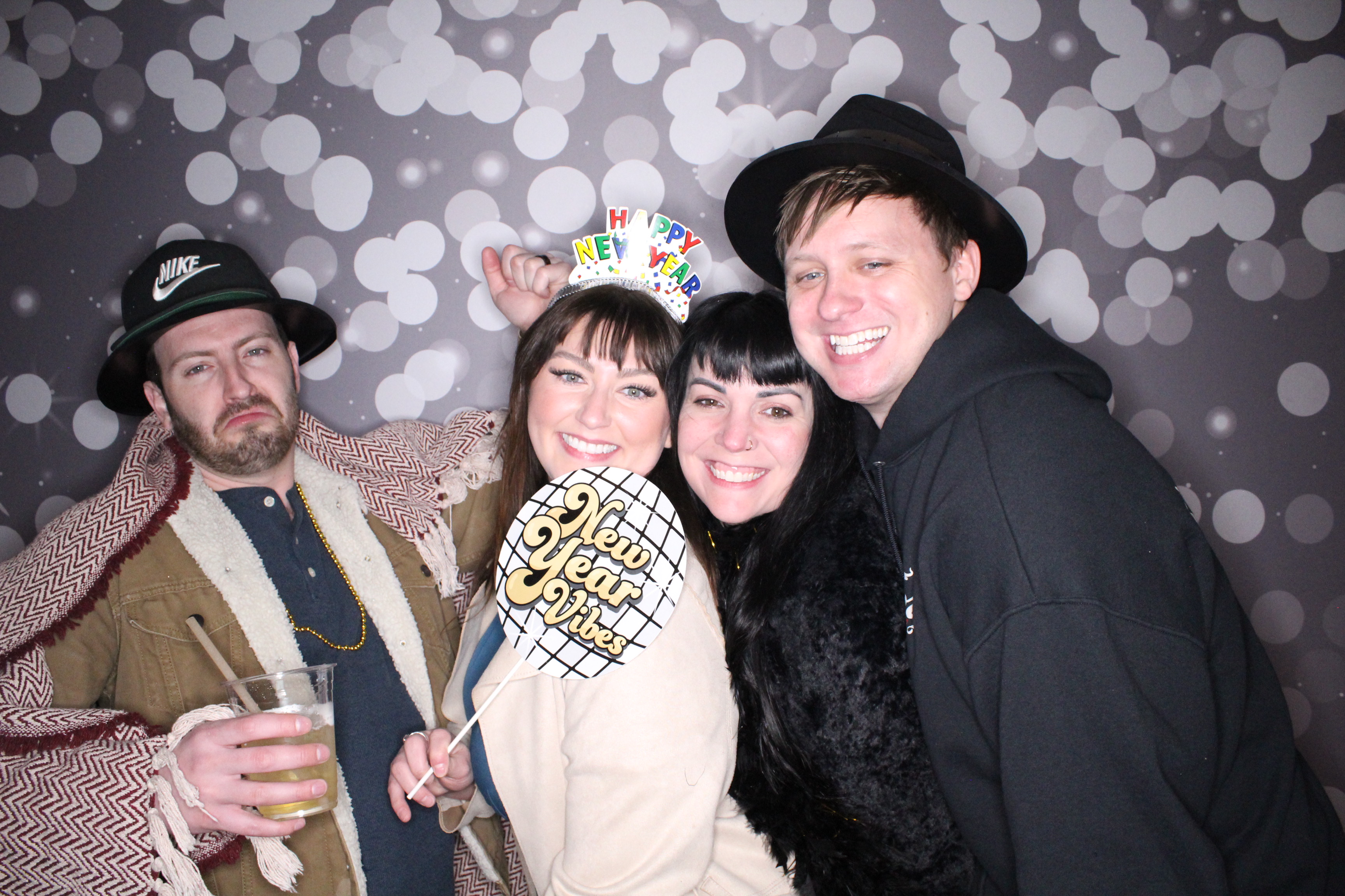 The Standard NYE Party | View more photos from the event at gallery.photoboothcincy.com/u/PhotoBoothCincy/The-Standard-NYE-Party