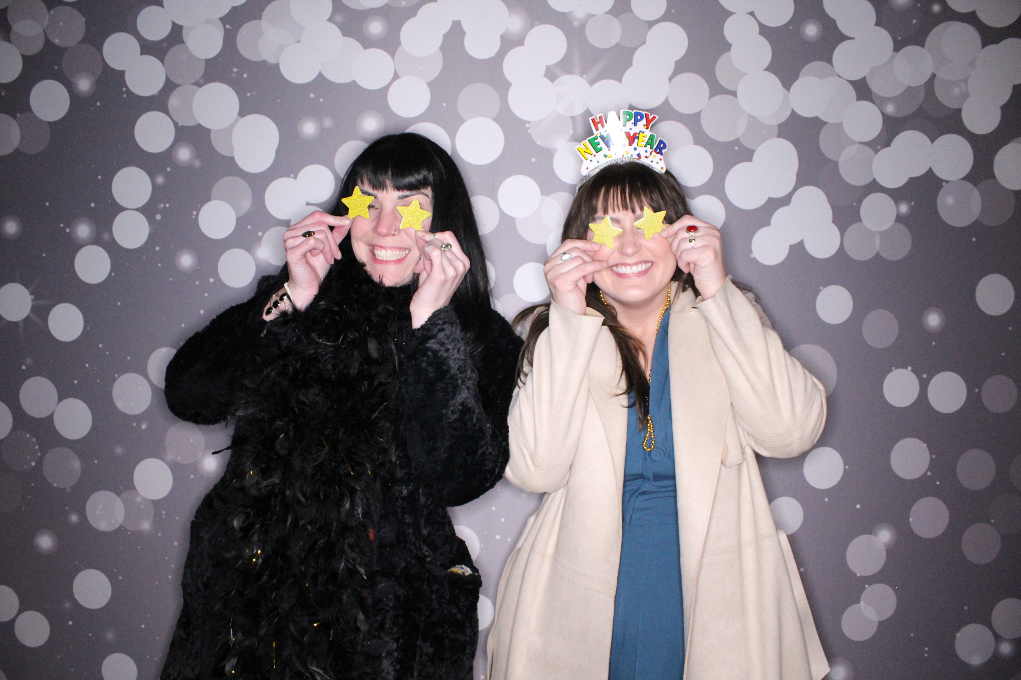 The Standard NYE Party | View more photos from the event at gallery.photoboothcincy.com/u/PhotoBoothCincy/The-Standard-NYE-Party