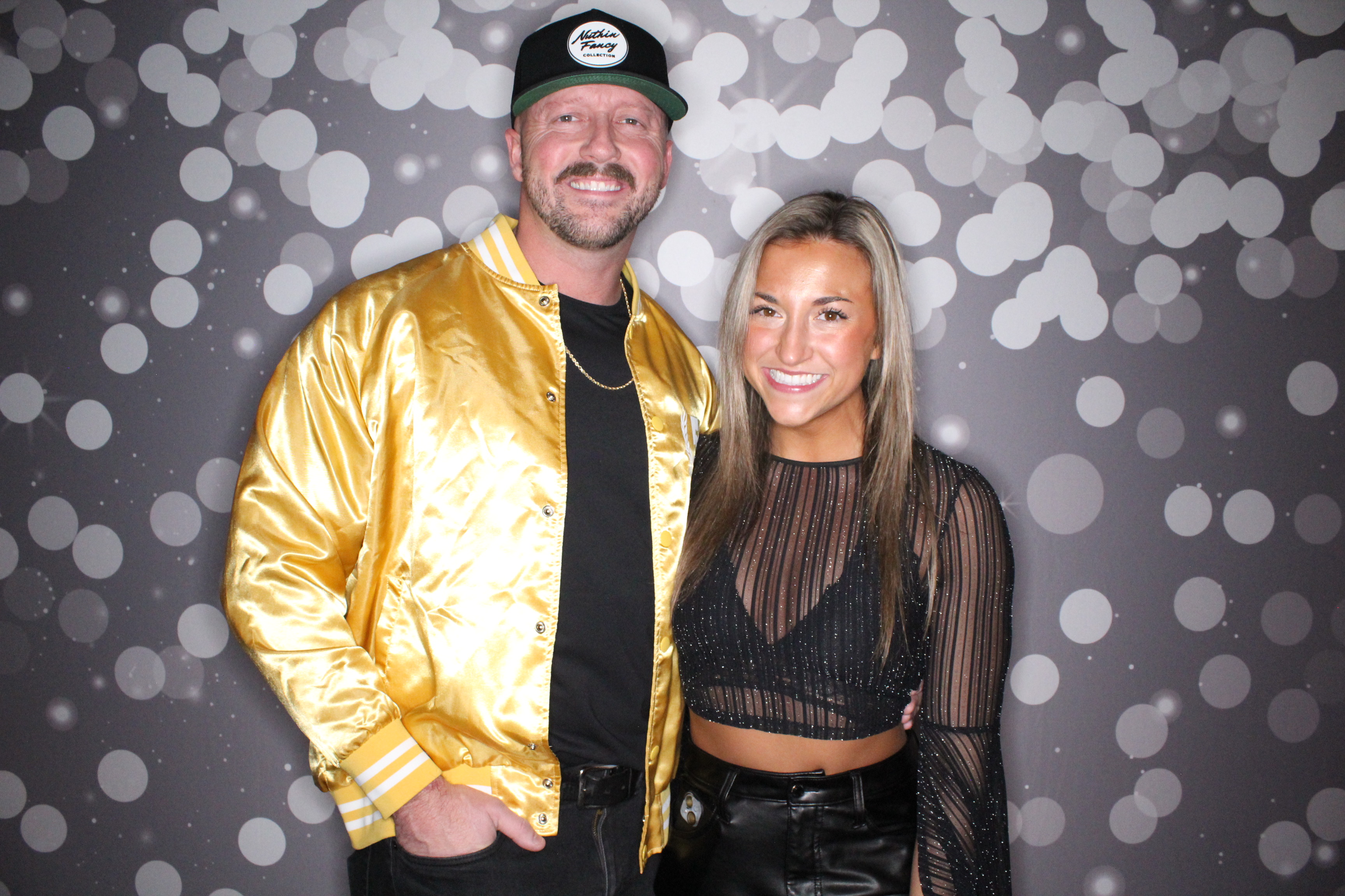 The Standard NYE Party | View more photos from the event at gallery.photoboothcincy.com/u/PhotoBoothCincy/The-Standard-NYE-Party
