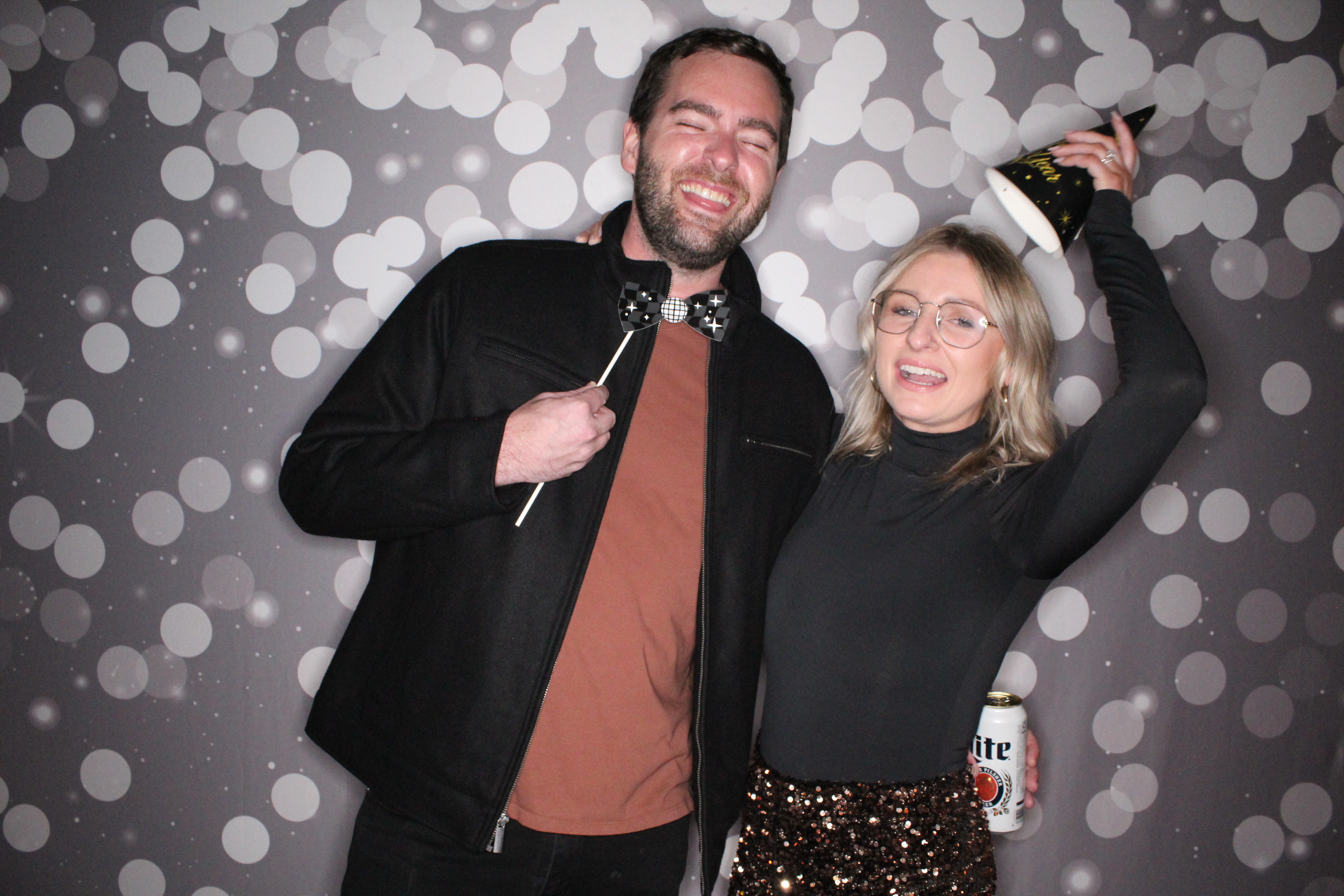 The Standard NYE Party | View more photos from the event at gallery.photoboothcincy.com/u/PhotoBoothCincy/The-Standard-NYE-Party