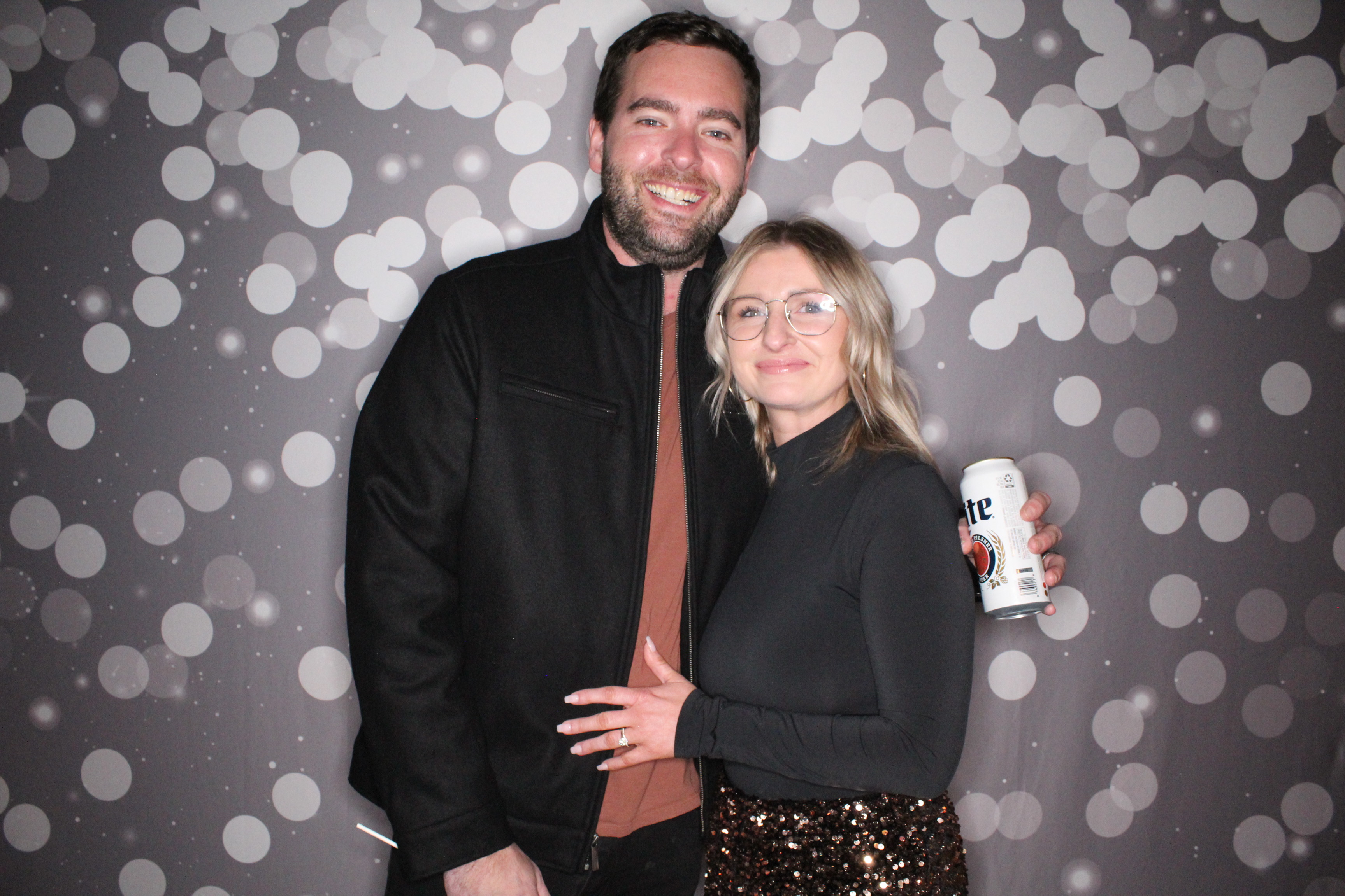 The Standard NYE Party | View more photos from the event at gallery.photoboothcincy.com/u/PhotoBoothCincy/The-Standard-NYE-Party