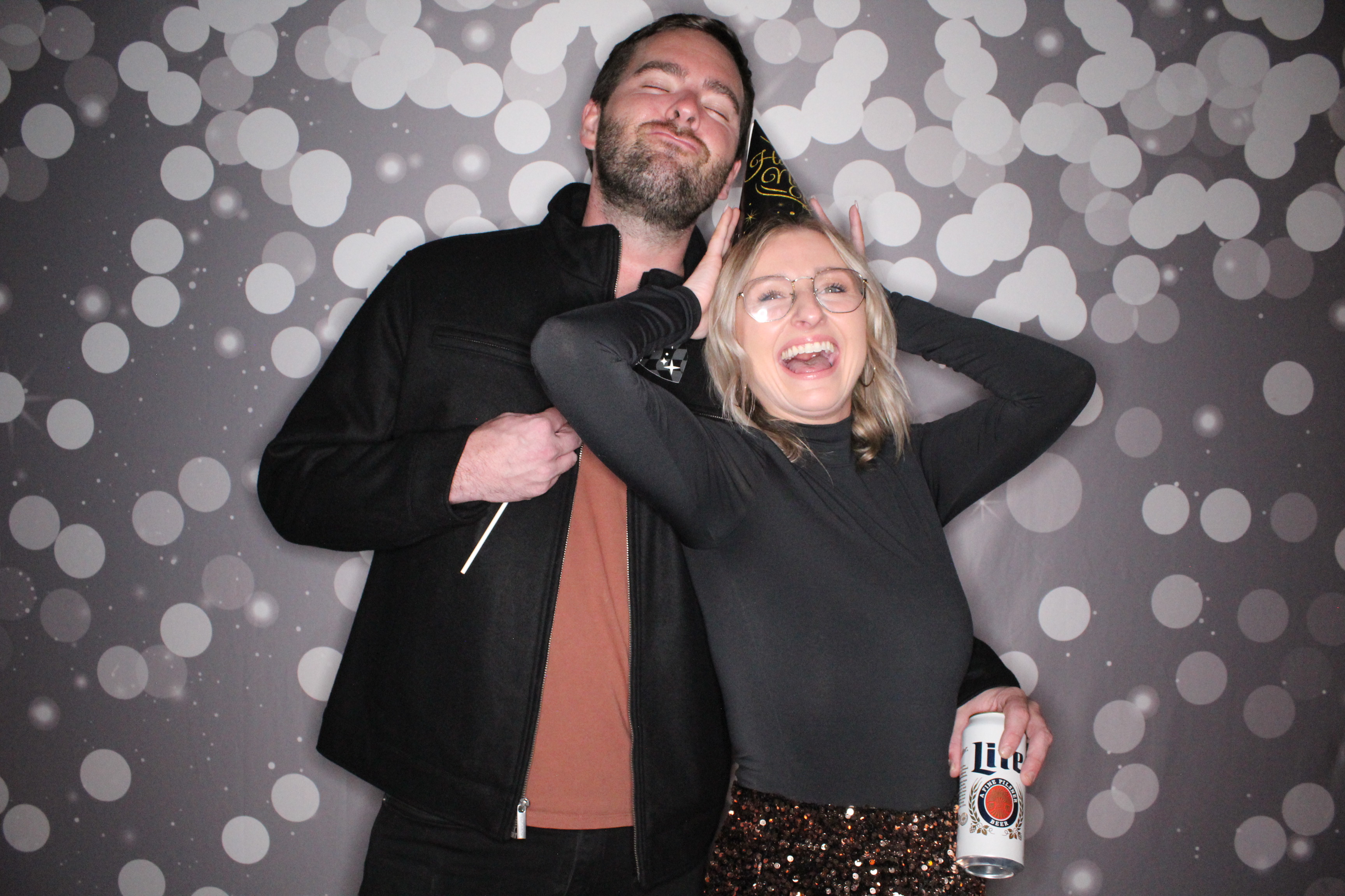 The Standard NYE Party | View more photos from the event at gallery.photoboothcincy.com/u/PhotoBoothCincy/The-Standard-NYE-Party