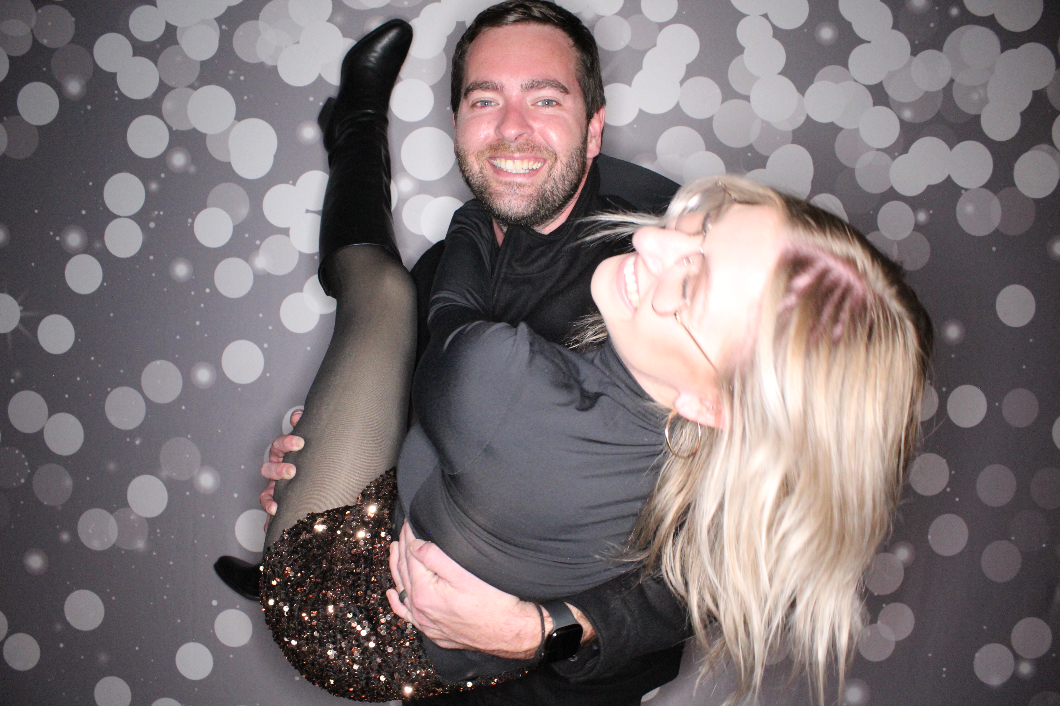 The Standard NYE Party | View more photos from the event at gallery.photoboothcincy.com/u/PhotoBoothCincy/The-Standard-NYE-Party
