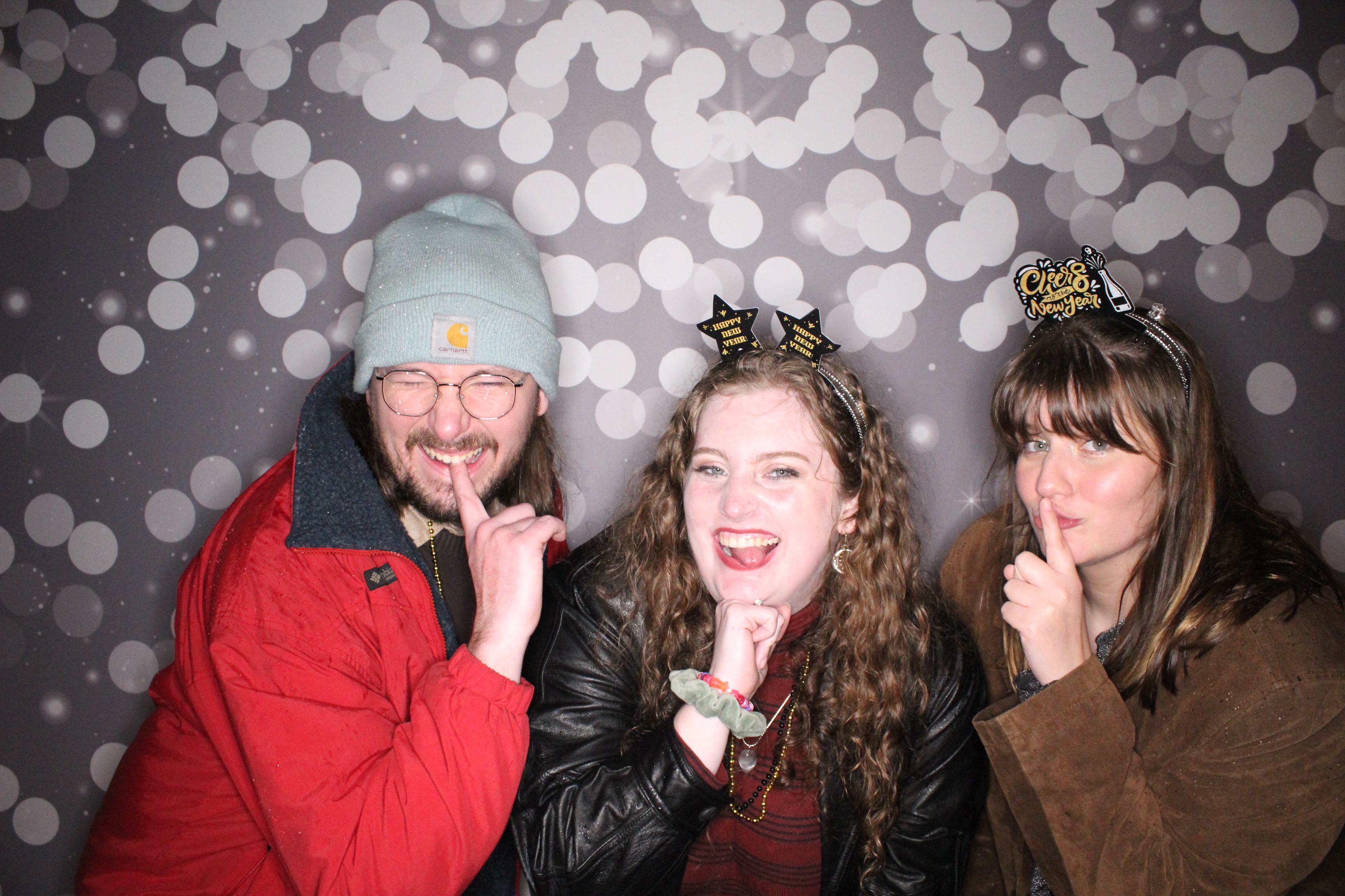 The Standard NYE Party | View more photos from the event at gallery.photoboothcincy.com/u/PhotoBoothCincy/The-Standard-NYE-Party
