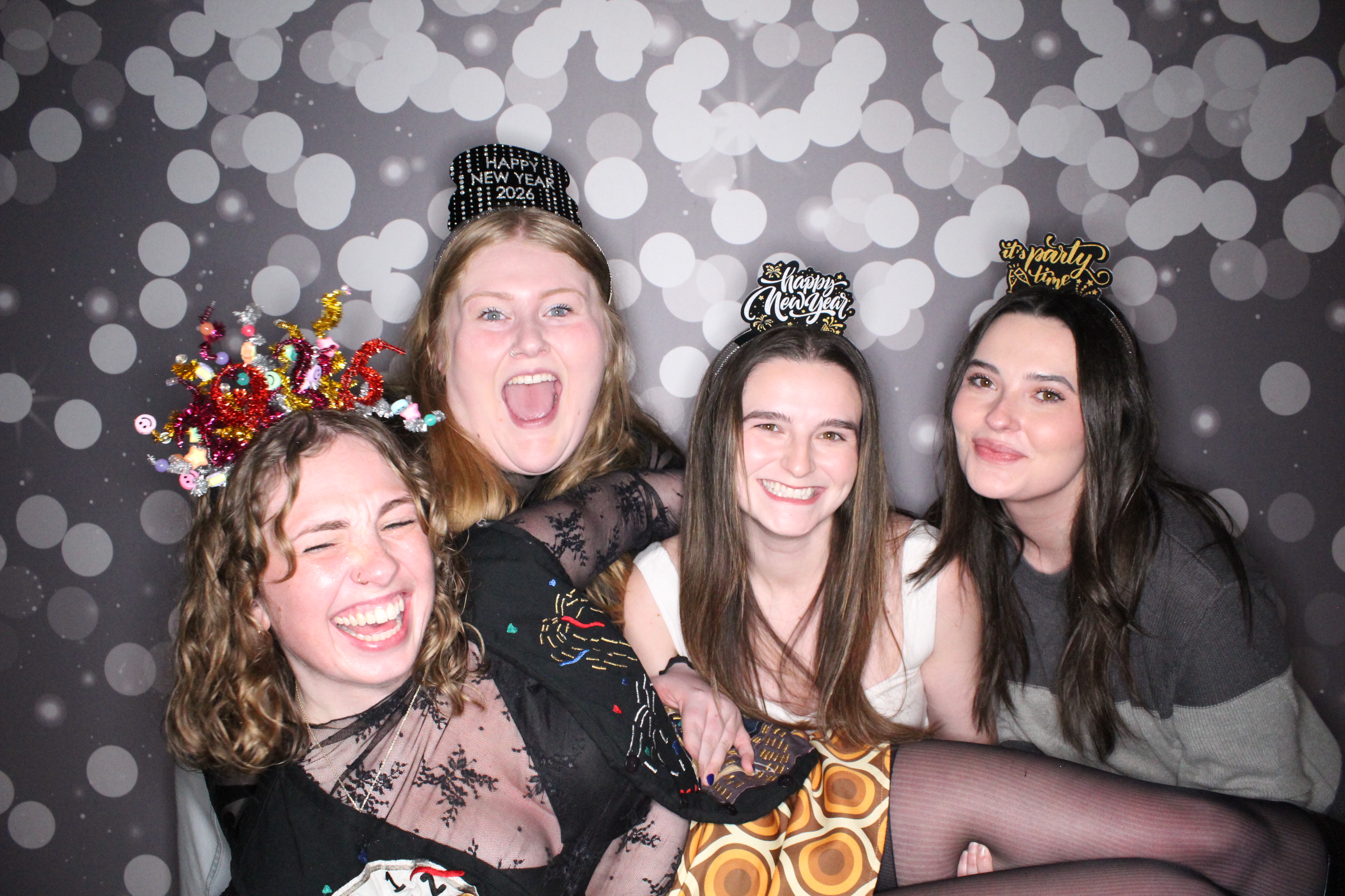 The Standard NYE Party | View more photos from the event at gallery.photoboothcincy.com/u/PhotoBoothCincy/The-Standard-NYE-Party