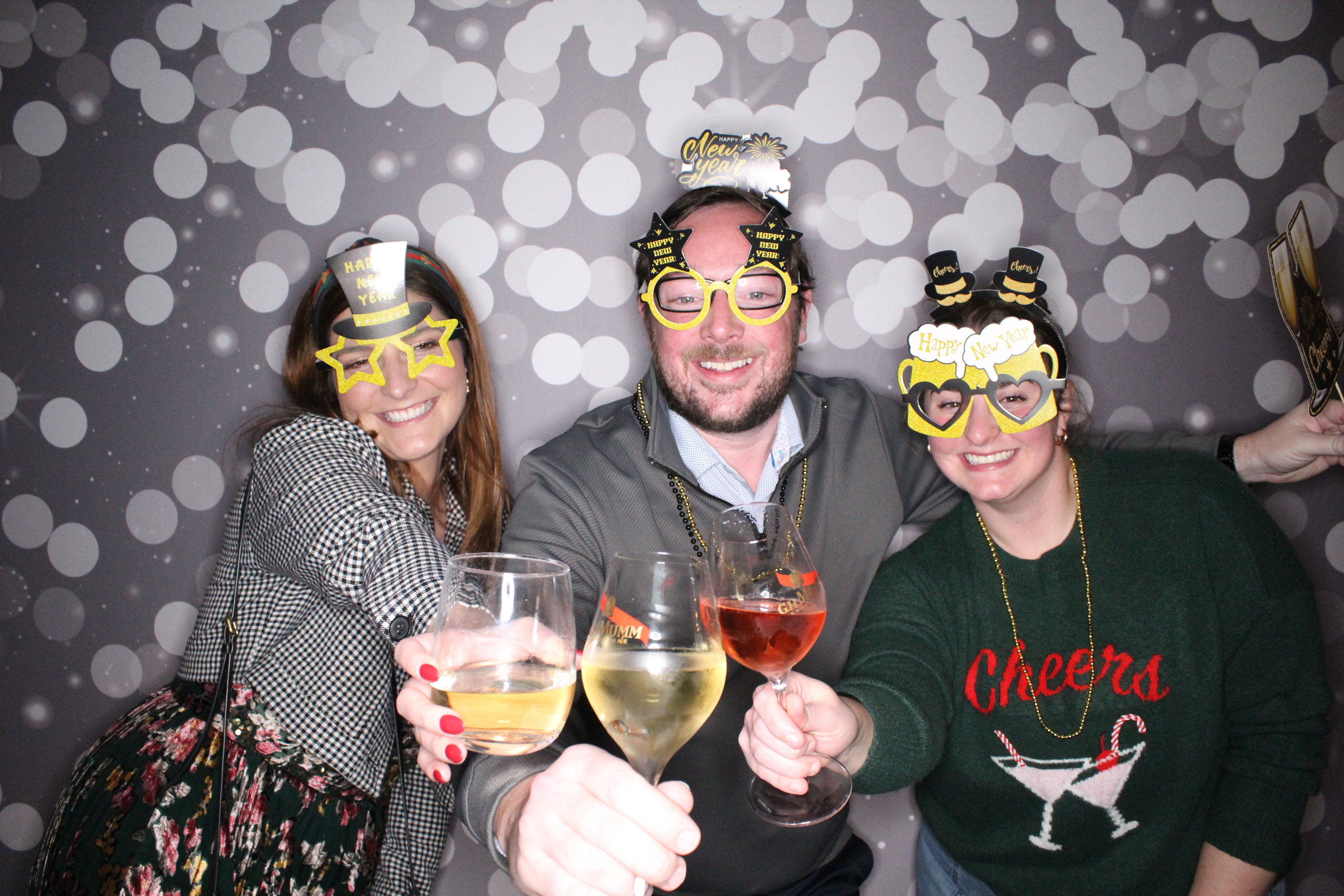 The Standard NYE Party | View more photos from the event at gallery.photoboothcincy.com/u/PhotoBoothCincy/The-Standard-NYE-Party