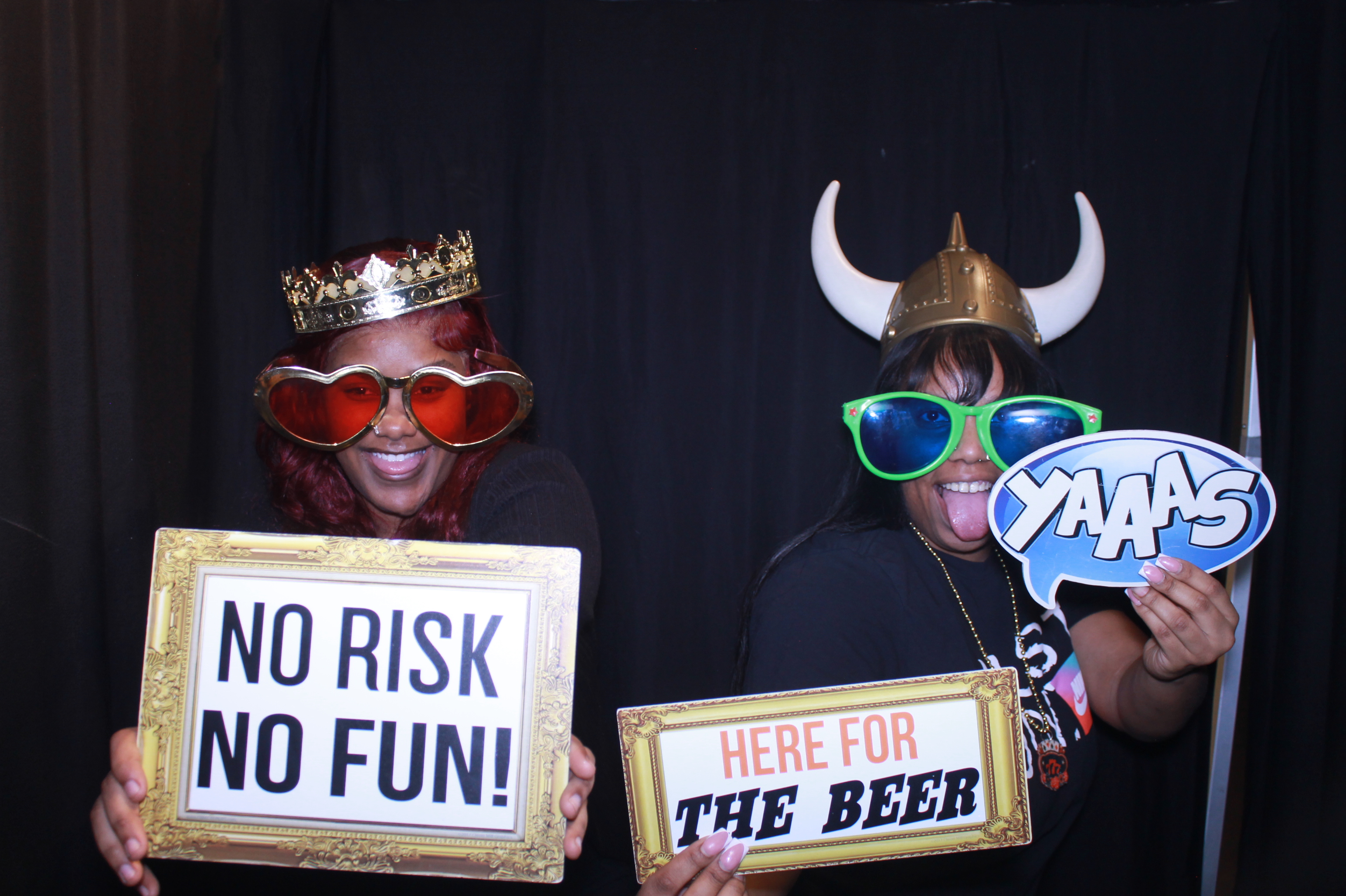 The Summit Employee Party | View more photos from the event at gallery.photoboothcincy.com/u/PhotoBoothCincy/The-Summit-Employee-Party