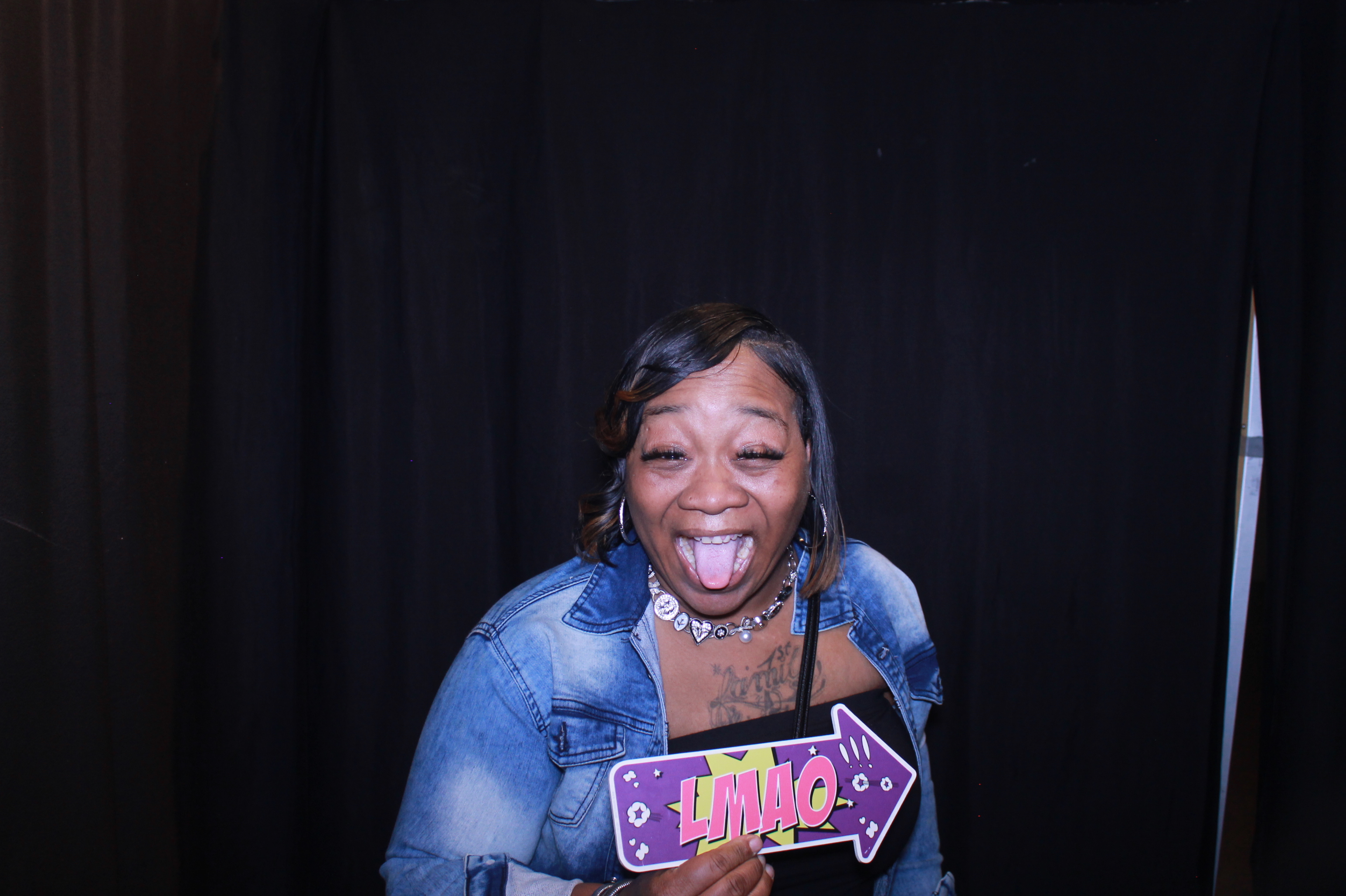 The Summit Employee Party | View more photos from the event at gallery.photoboothcincy.com/u/PhotoBoothCincy/The-Summit-Employee-Party