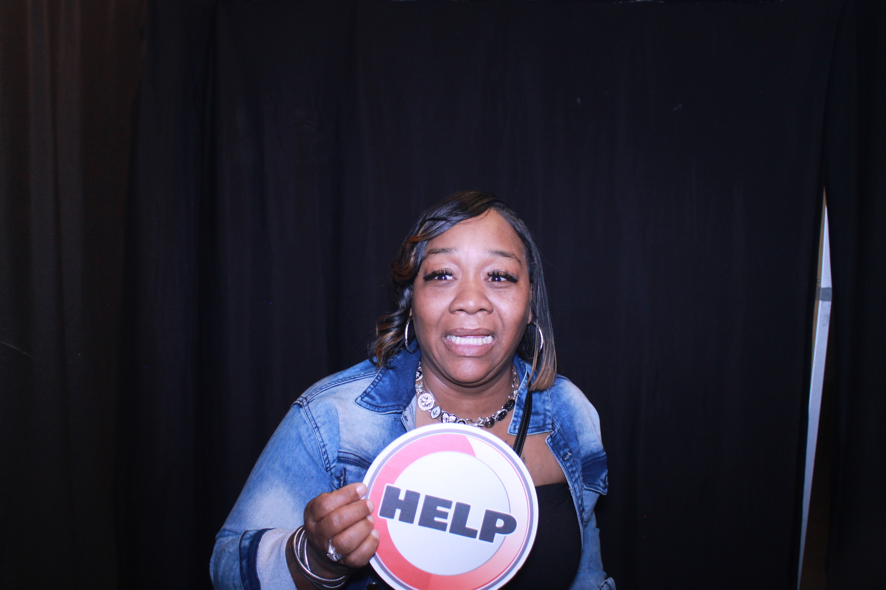 The Summit Employee Party | View more photos from the event at gallery.photoboothcincy.com/u/PhotoBoothCincy/The-Summit-Employee-Party