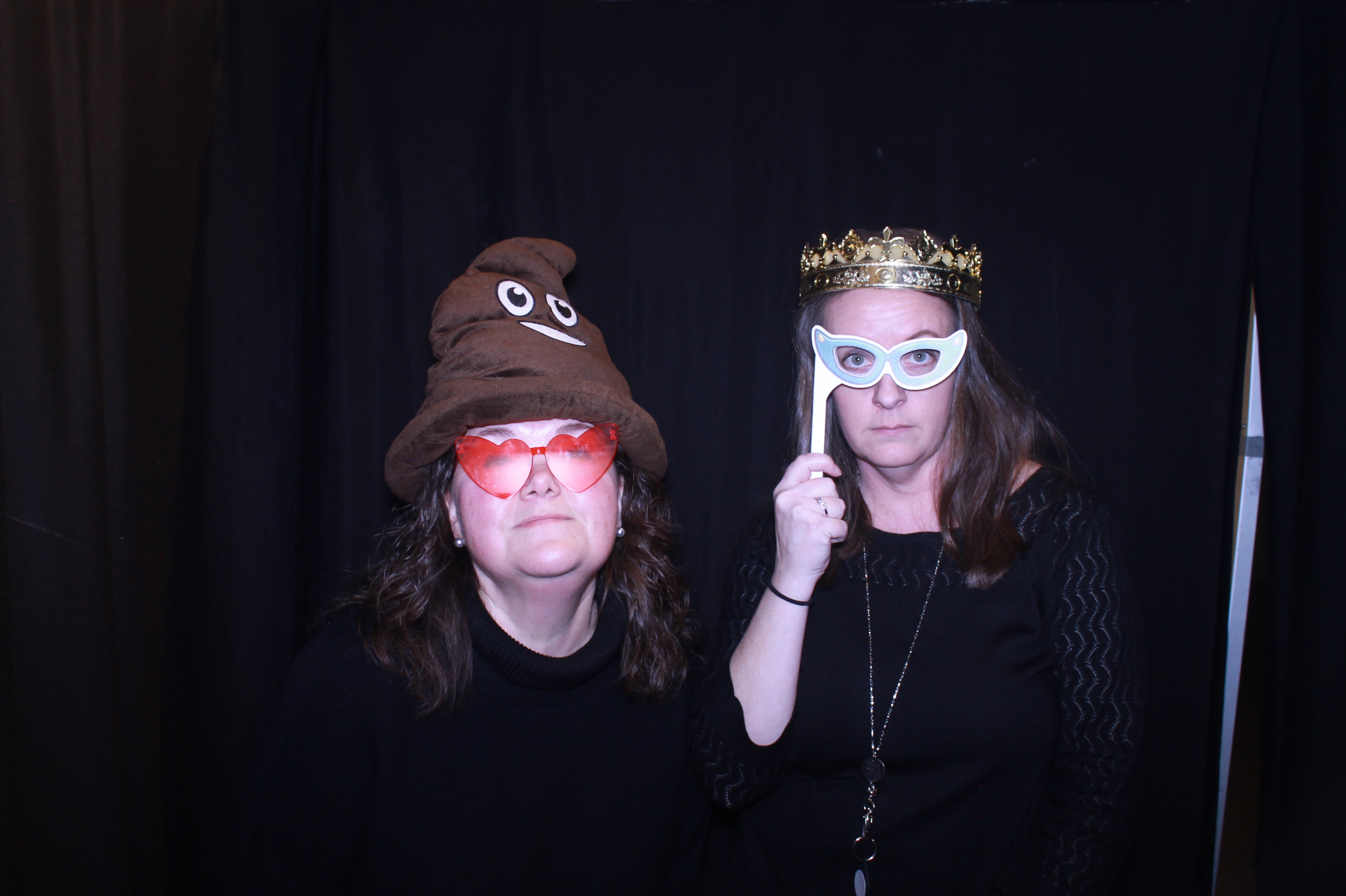 The Summit Employee Party | View more photos from the event at gallery.photoboothcincy.com/u/PhotoBoothCincy/The-Summit-Employee-Party