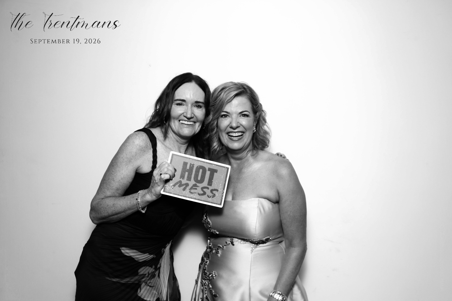 The Trentmans | View more photos from the event at gallery.photoboothcincy.com/u/PhotoBoothCincy/The-Trentmans