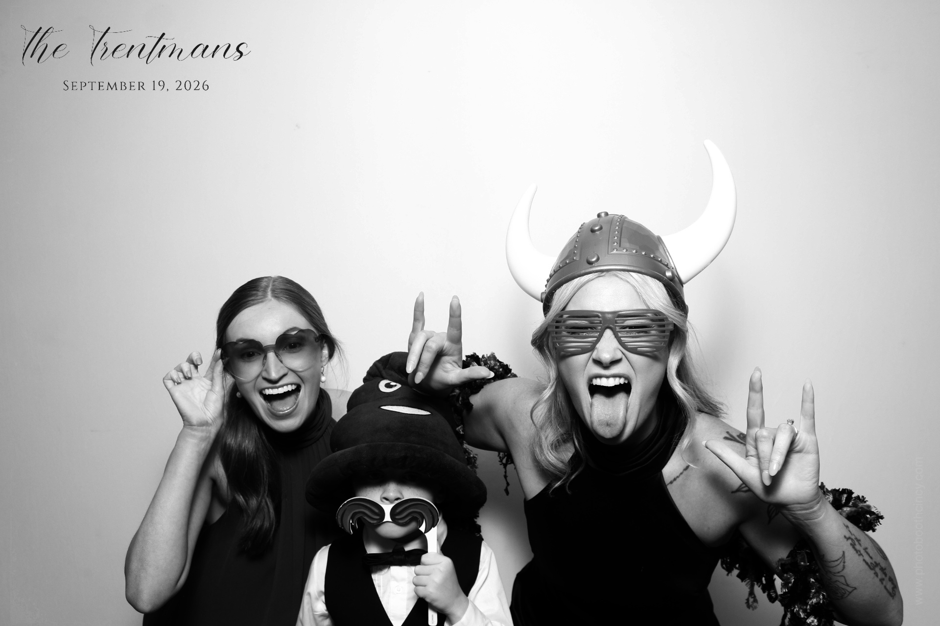 The Trentmans | View more photos from the event at gallery.photoboothcincy.com/u/PhotoBoothCincy/The-Trentmans
