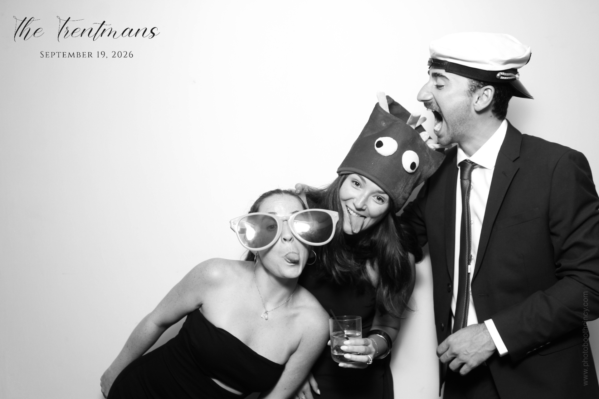 The Trentmans | View more photos from the event at gallery.photoboothcincy.com/u/PhotoBoothCincy/The-Trentmans
