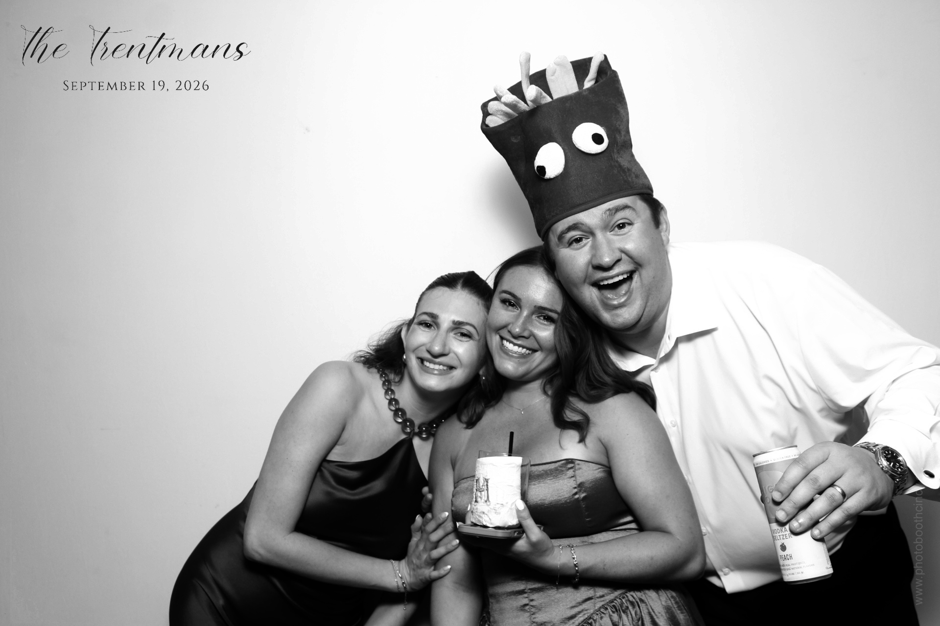 The Trentmans | View more photos from the event at gallery.photoboothcincy.com/u/PhotoBoothCincy/The-Trentmans