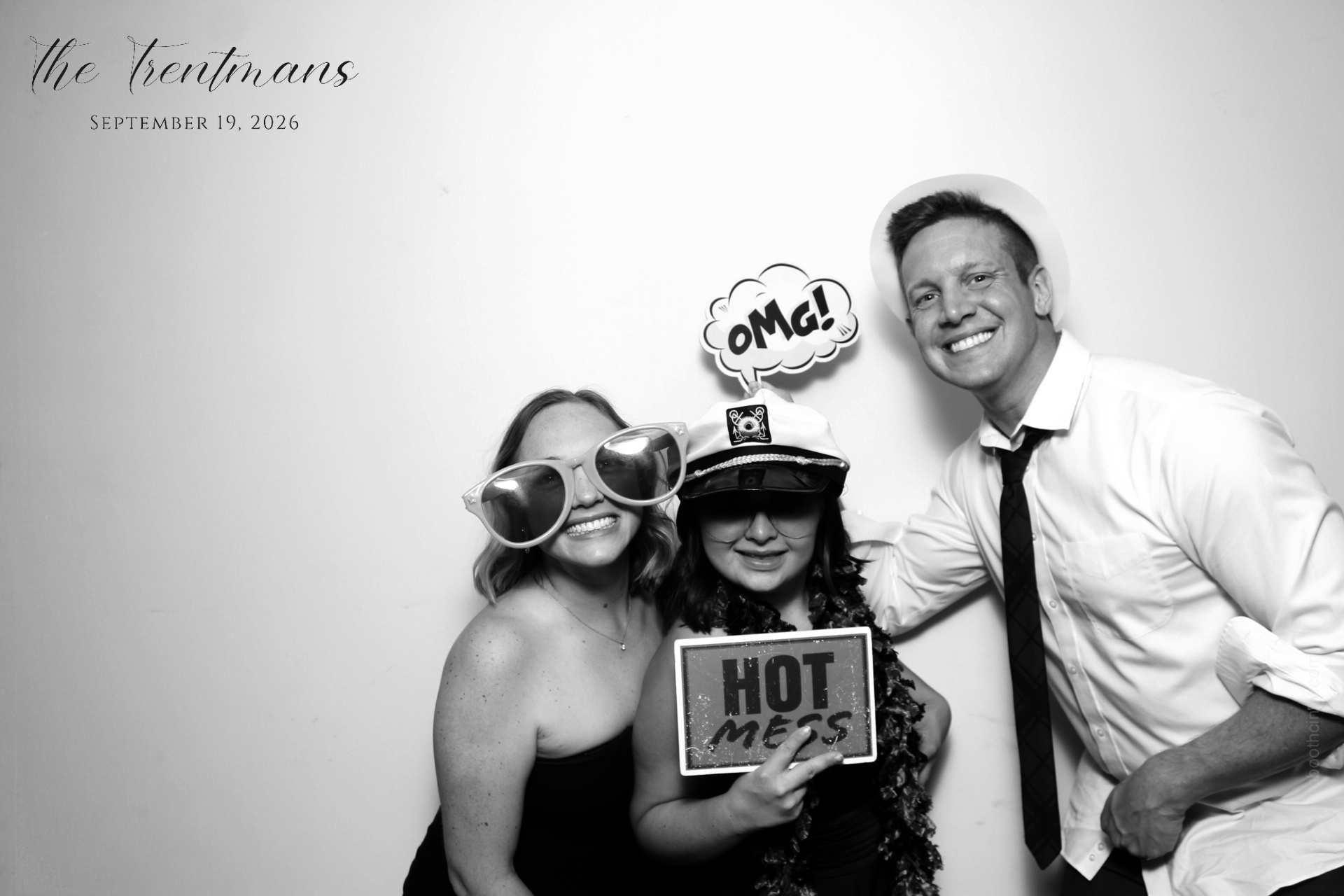 The Trentmans | View more photos from the event at gallery.photoboothcincy.com/u/PhotoBoothCincy/The-Trentmans