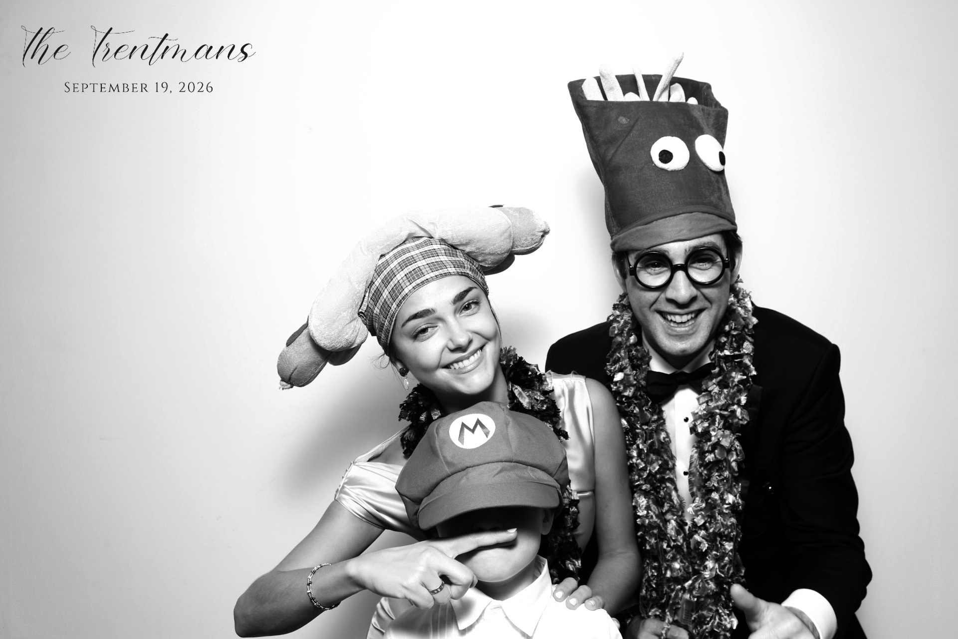 The Trentmans | View more photos from the event at gallery.photoboothcincy.com/u/PhotoBoothCincy/The-Trentmans