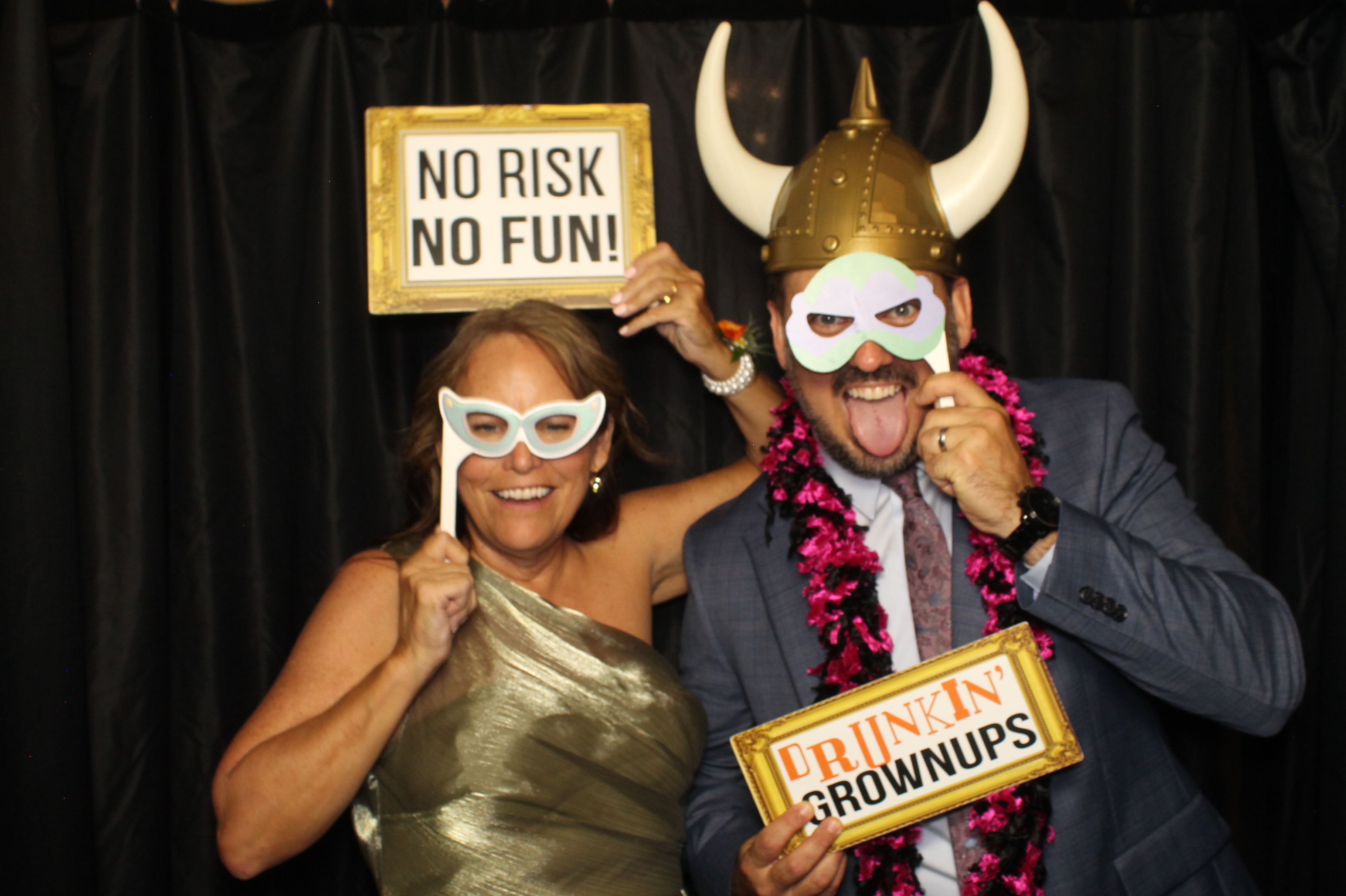 The Walkers | View more photos from the event at gallery.photoboothcincy.com/u/PhotoBoothCincy/The-Walkers