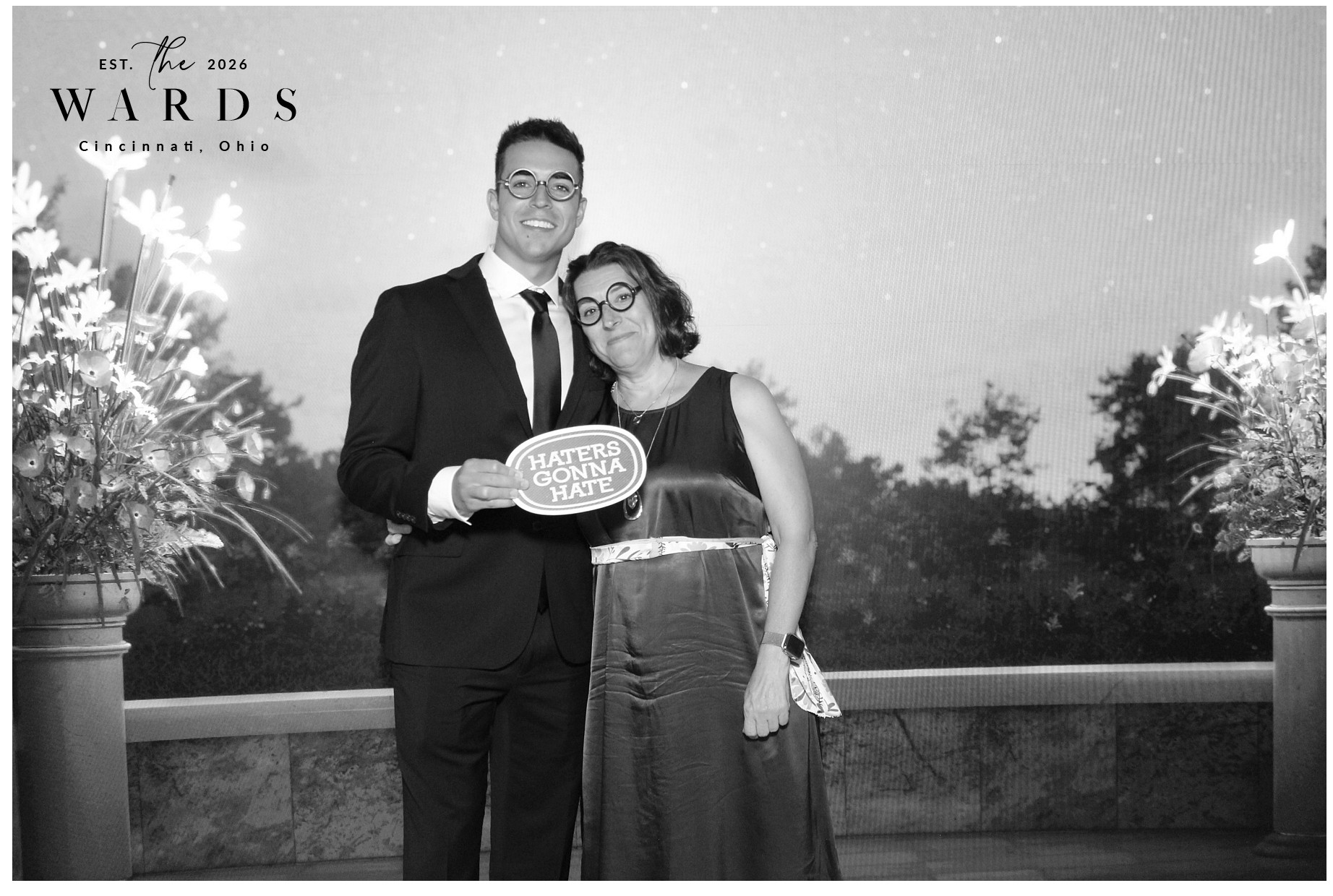 The Wards Reception | View more photos from the event at gallery.photoboothcincy.com/u/PhotoBoothCincy/The-Wards-Reception