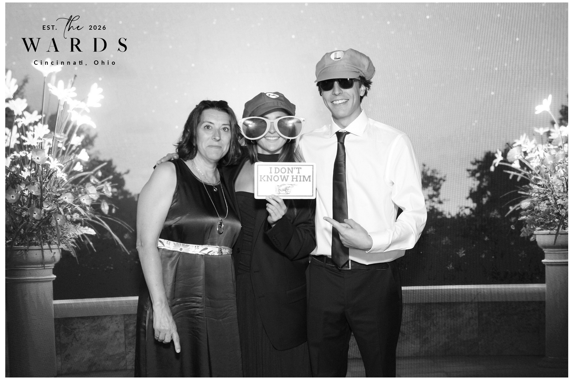 The Wards Reception | View more photos from the event at gallery.photoboothcincy.com/u/PhotoBoothCincy/The-Wards-Reception