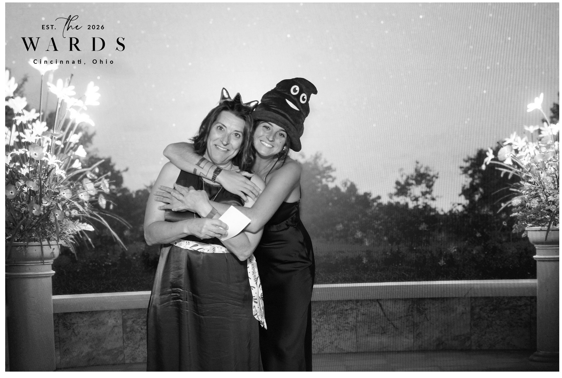The Wards Reception | View more photos from the event at gallery.photoboothcincy.com/u/PhotoBoothCincy/The-Wards-Reception