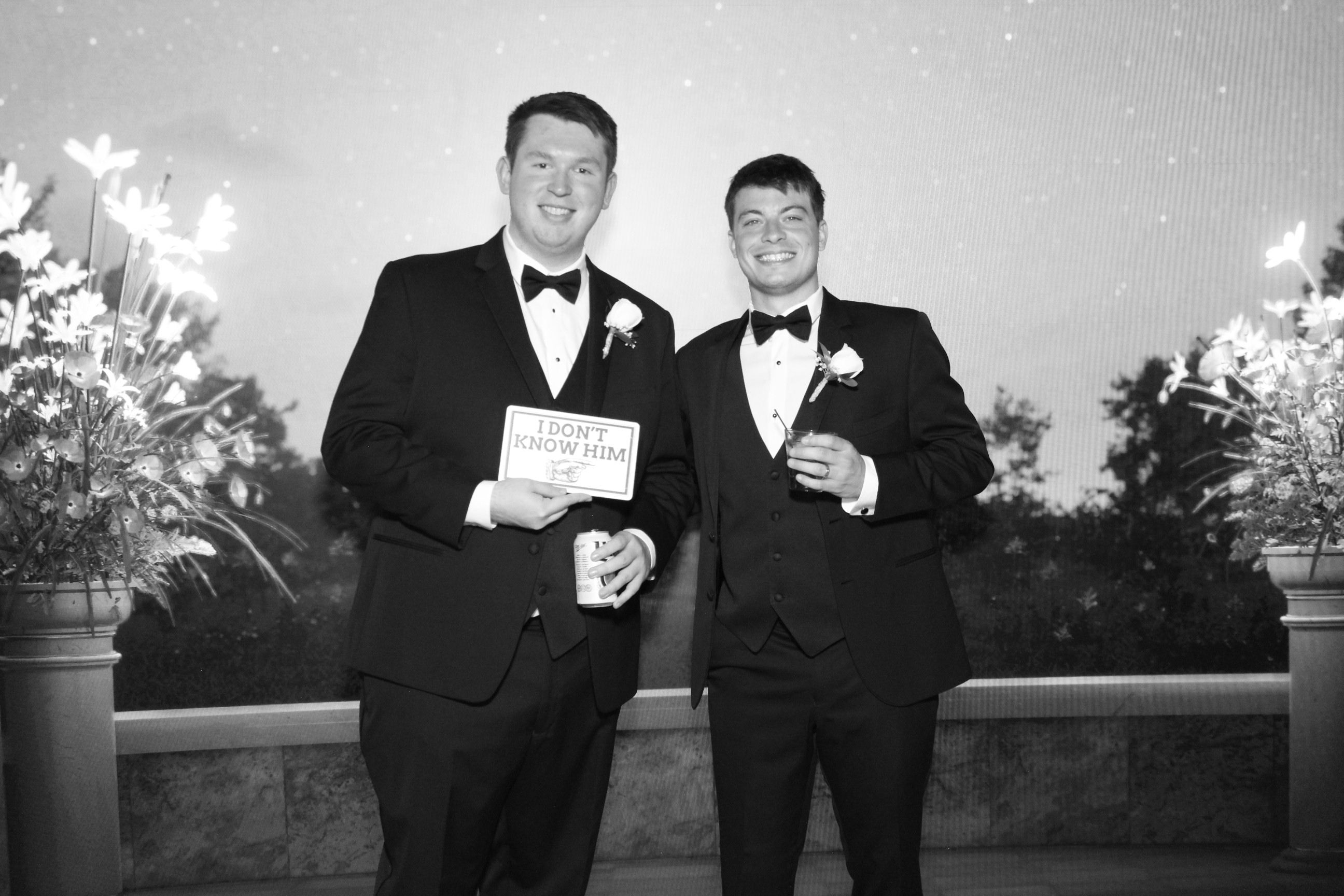 The Wards Reception | View more photos from the event at gallery.photoboothcincy.com/u/PhotoBoothCincy/The-Wards-Reception