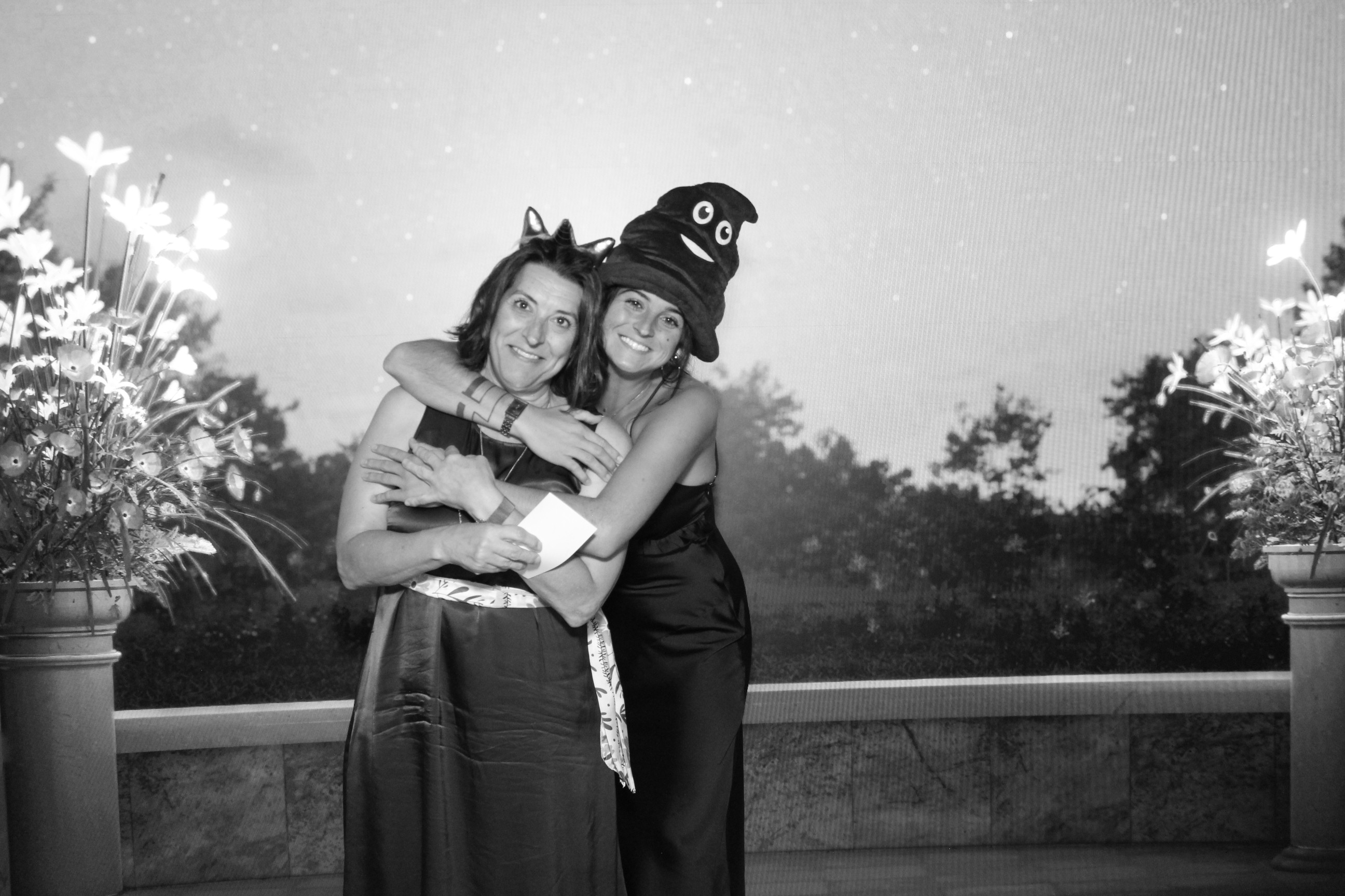 The Wards Reception | View more photos from the event at gallery.photoboothcincy.com/u/PhotoBoothCincy/The-Wards-Reception