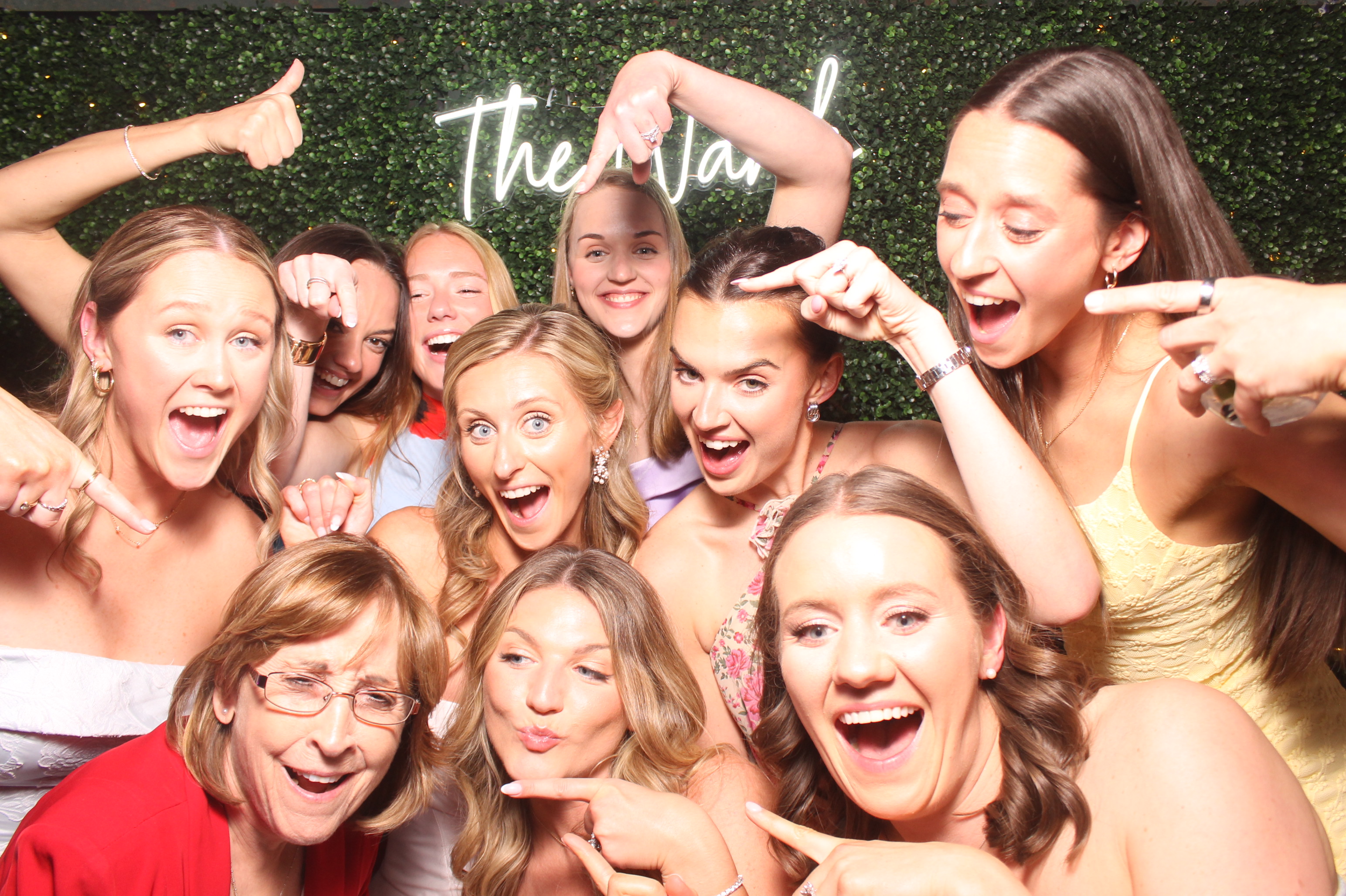 The Wards | View more photos from the event at gallery.photoboothcincy.com/u/PhotoBoothCincy/The-Wards