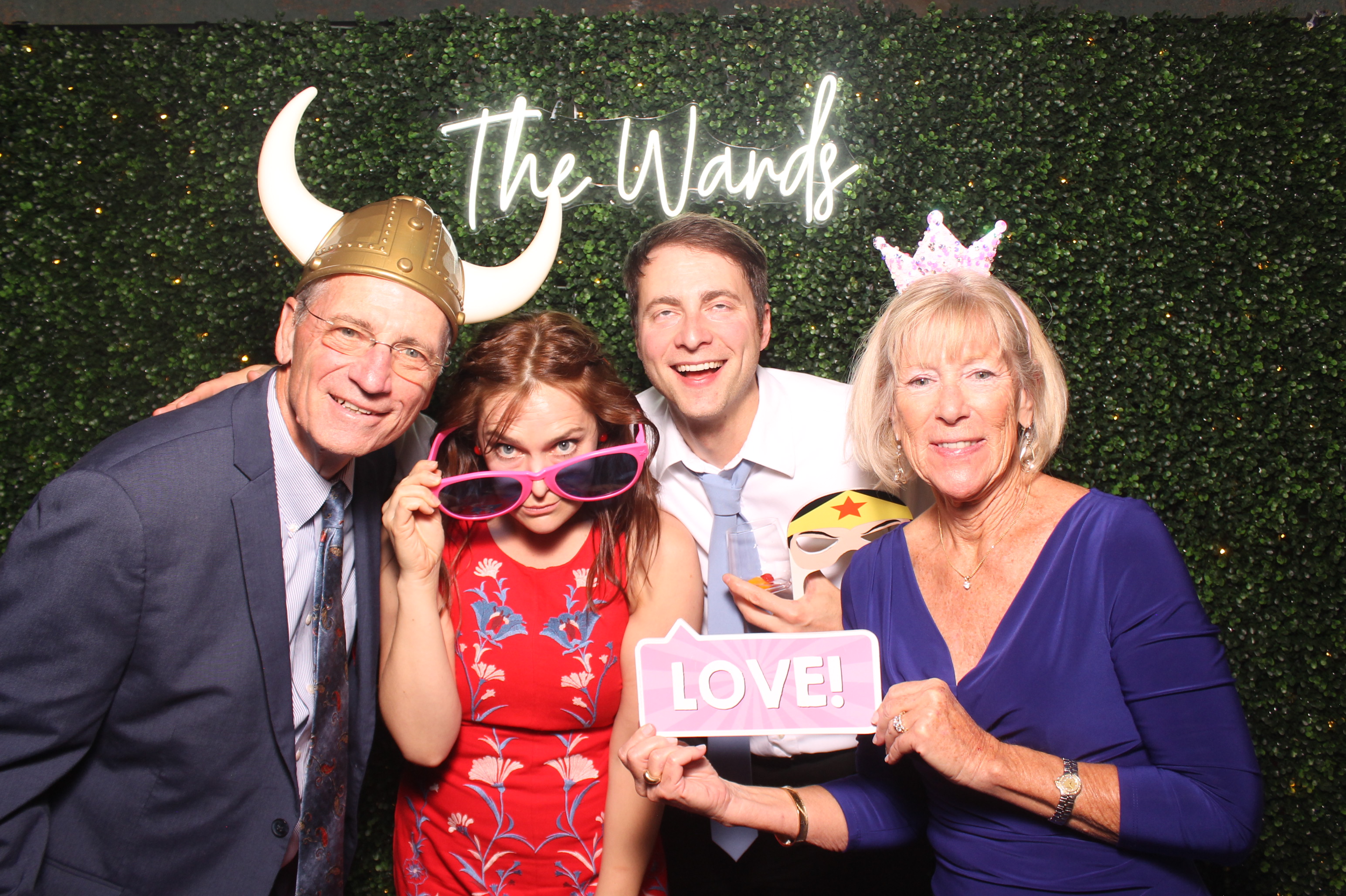 The Wards | View more photos from the event at gallery.photoboothcincy.com/u/PhotoBoothCincy/The-Wards