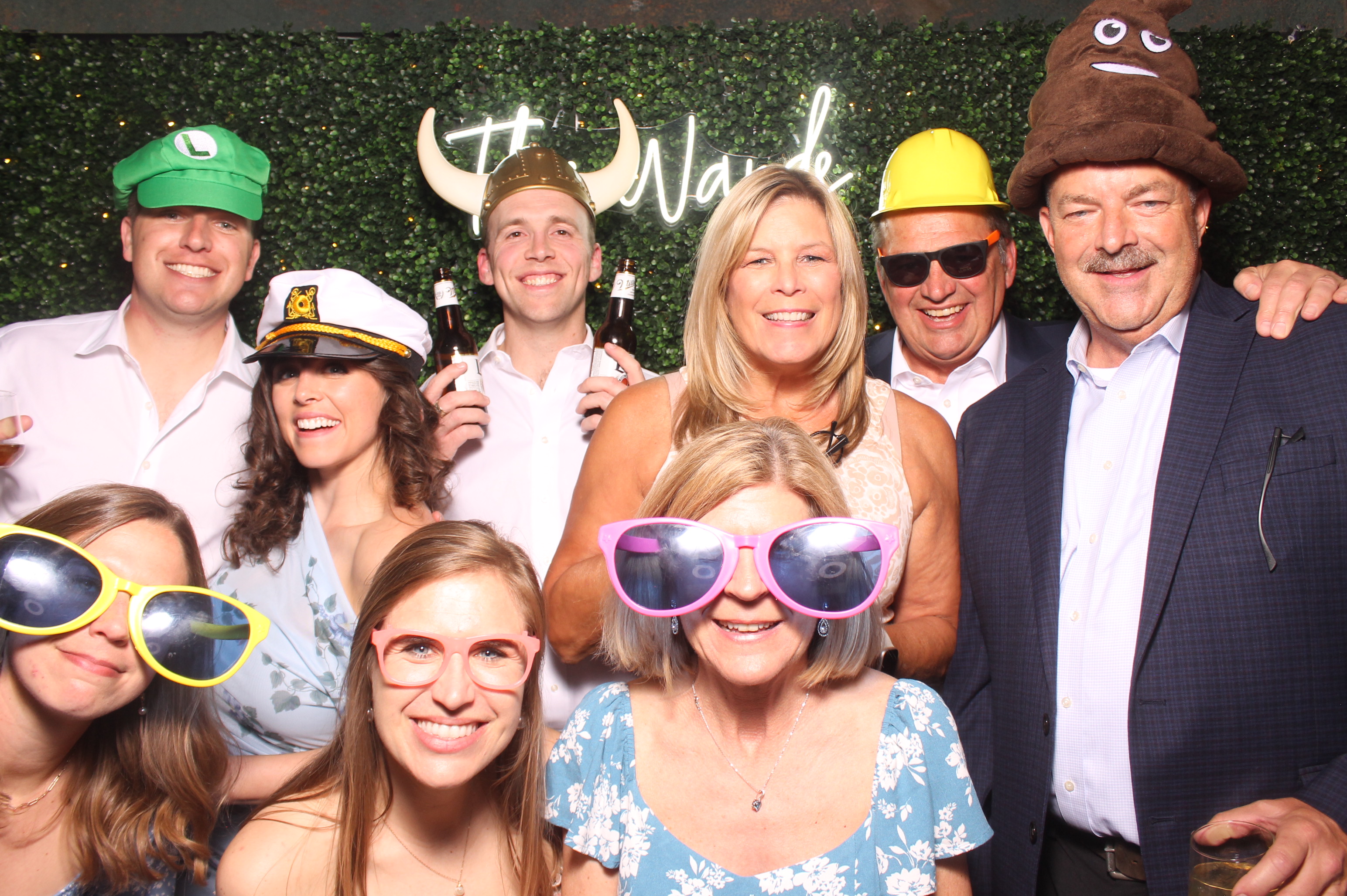 The Wards | View more photos from the event at gallery.photoboothcincy.com/u/PhotoBoothCincy/The-Wards