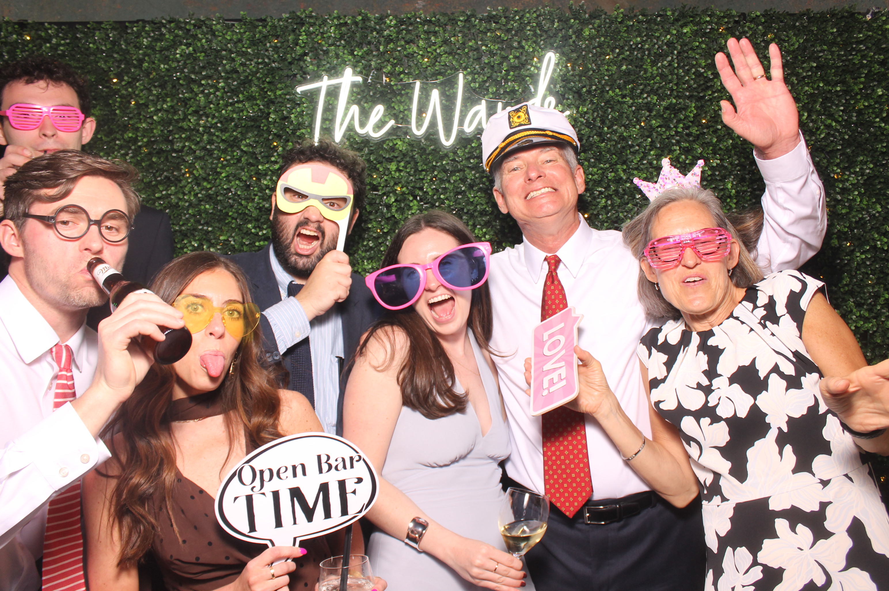 The Wards | View more photos from the event at gallery.photoboothcincy.com/u/PhotoBoothCincy/The-Wards