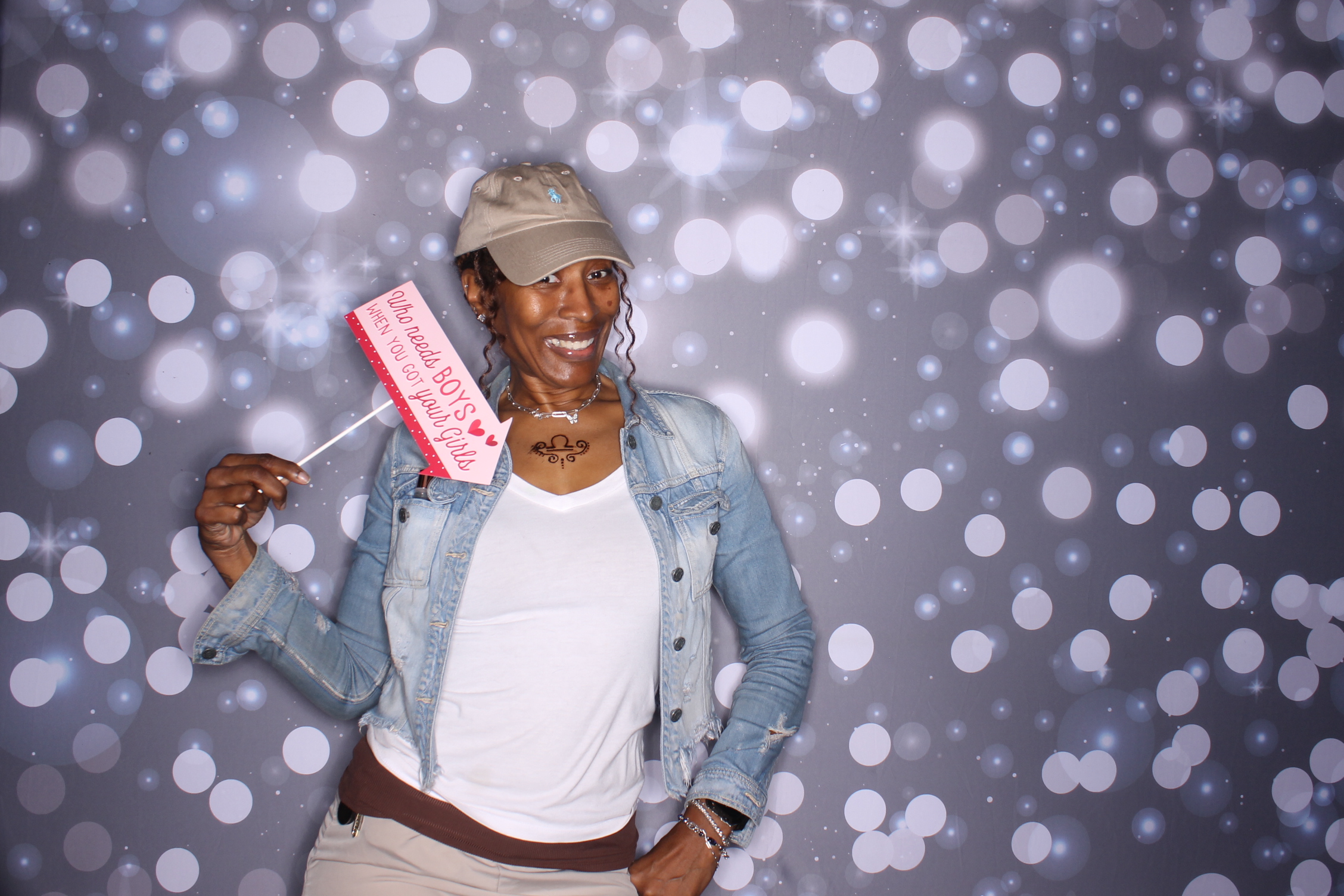 The Well | View more photos from the event at gallery.photoboothcincy.com/u/PhotoBoothCincy/The-Well