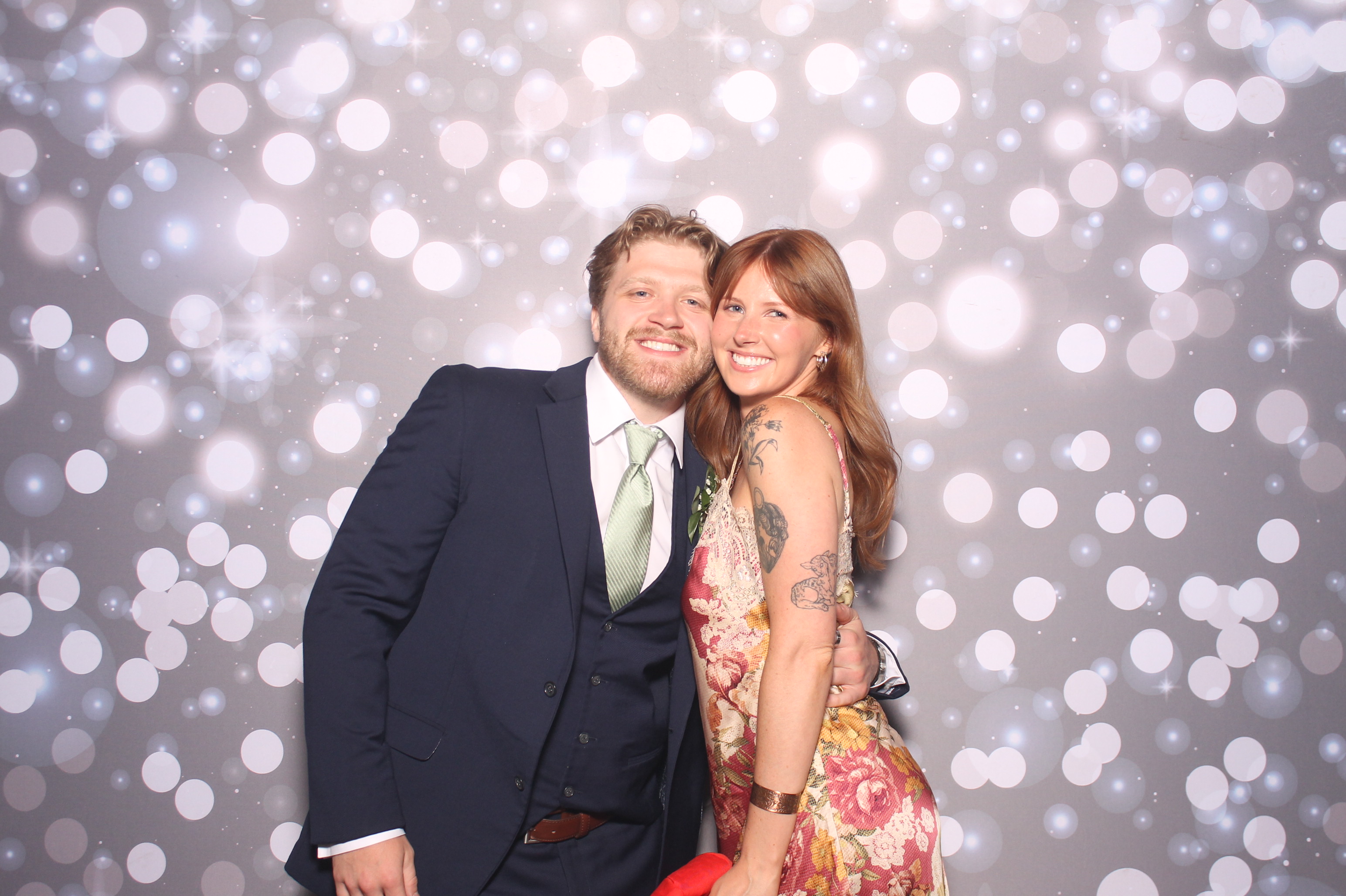 The Whitehead's | View more photos from the event at gallery.photoboothcincy.com/u/PhotoBoothCincy/The-Whiteheads