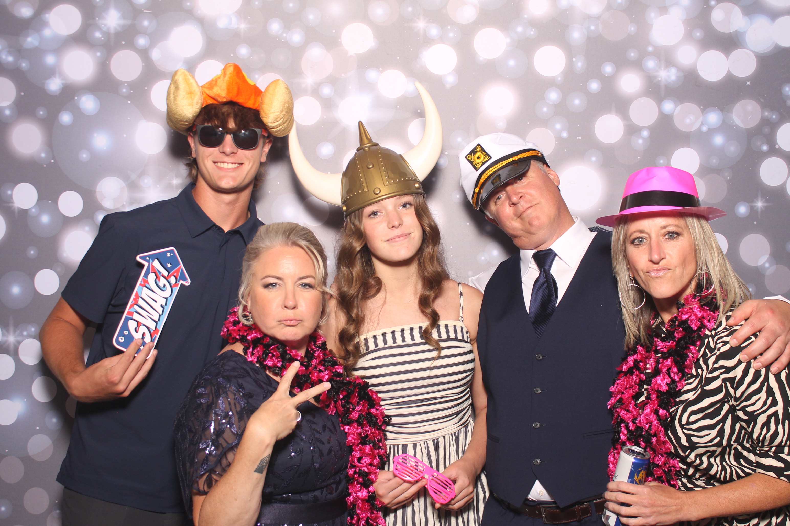 The Whitehead's | View more photos from the event at gallery.photoboothcincy.com/u/PhotoBoothCincy/The-Whiteheads