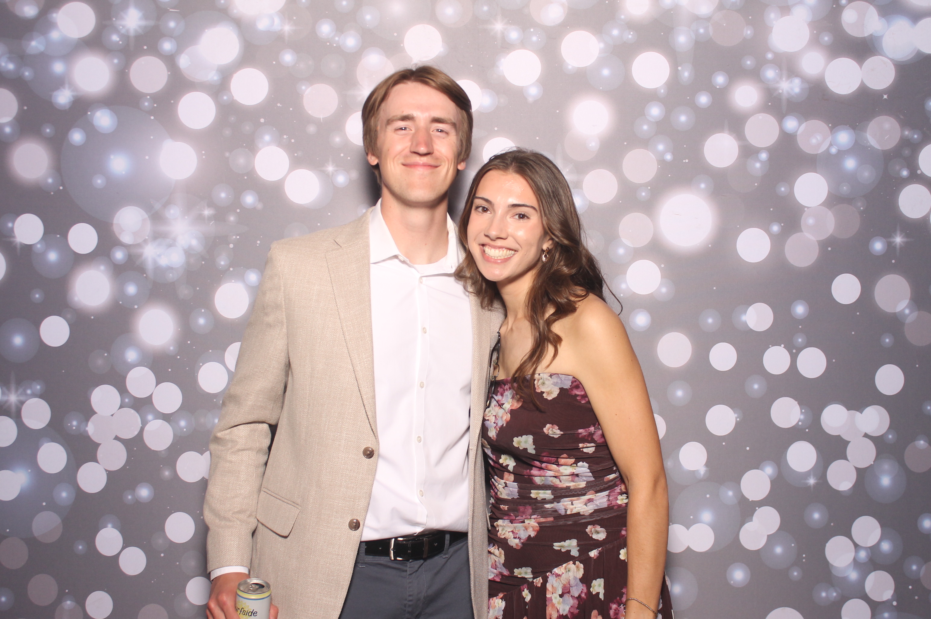 The Whitehead's | View more photos from the event at gallery.photoboothcincy.com/u/PhotoBoothCincy/The-Whiteheads