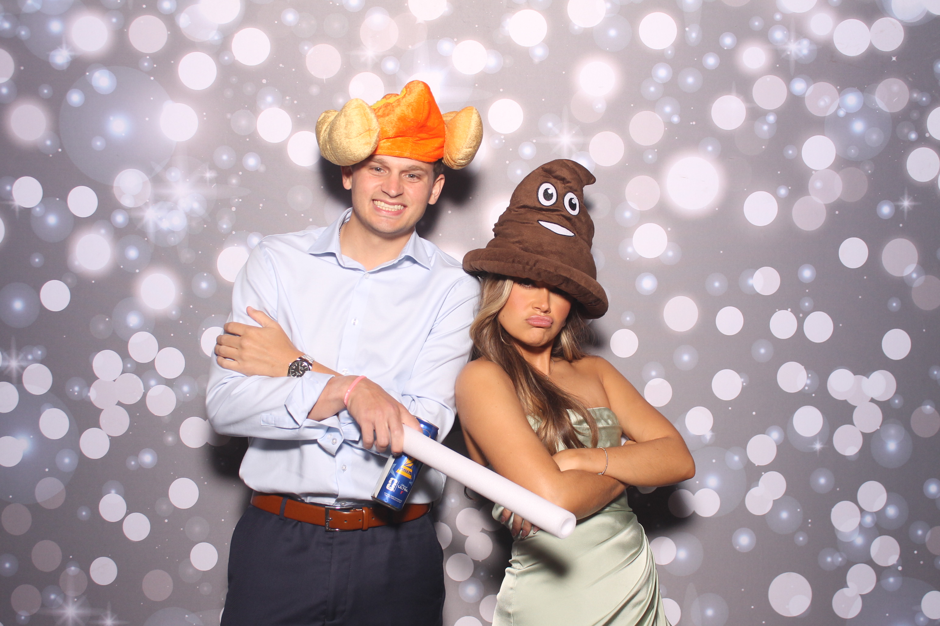 The Whitehead's | View more photos from the event at gallery.photoboothcincy.com/u/PhotoBoothCincy/The-Whiteheads