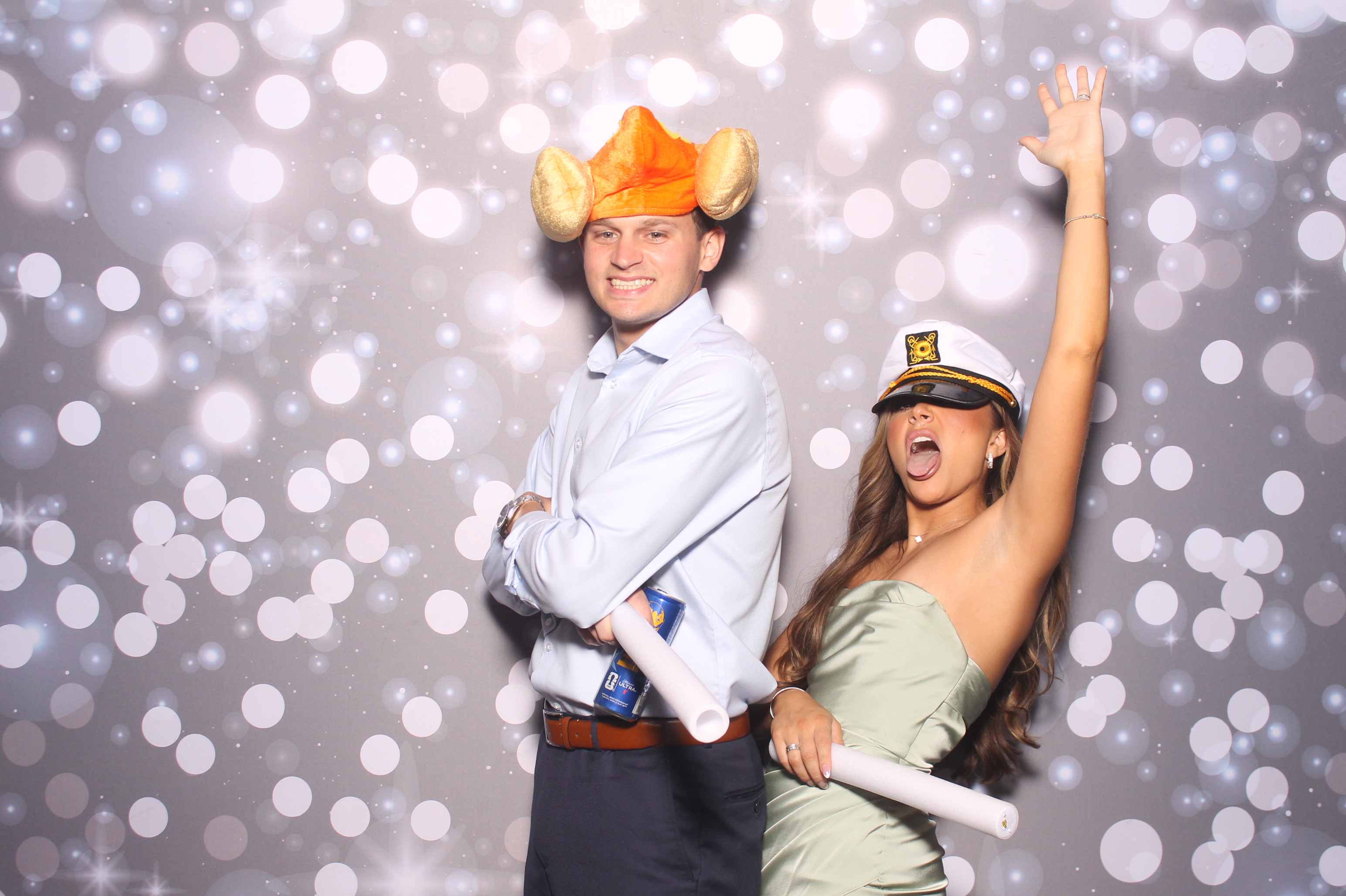 The Whitehead's | View more photos from the event at gallery.photoboothcincy.com/u/PhotoBoothCincy/The-Whiteheads