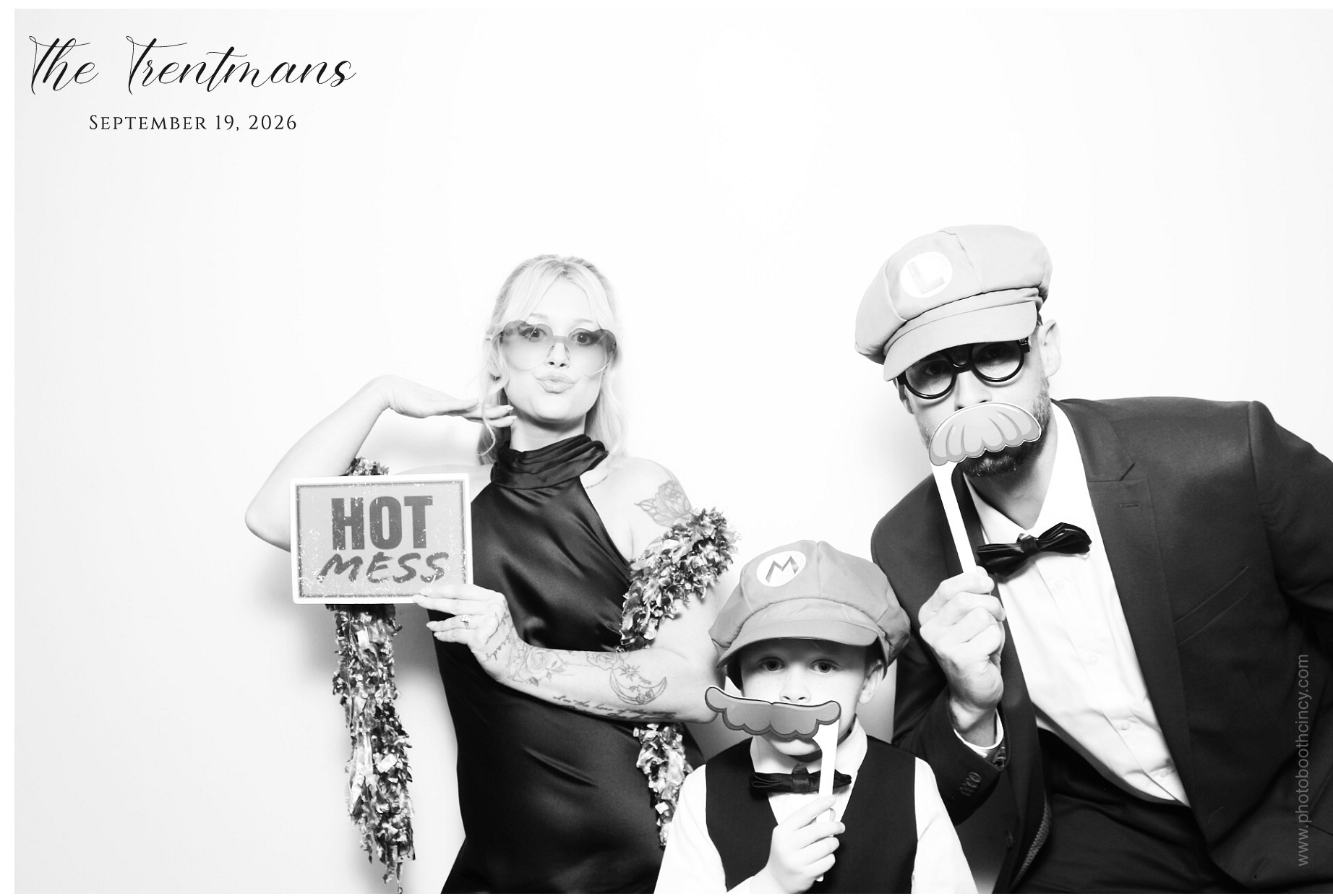 Trautman Reception | View more photos from the event at gallery.photoboothcincy.com/u/PhotoBoothCincy/Trautman-Reception