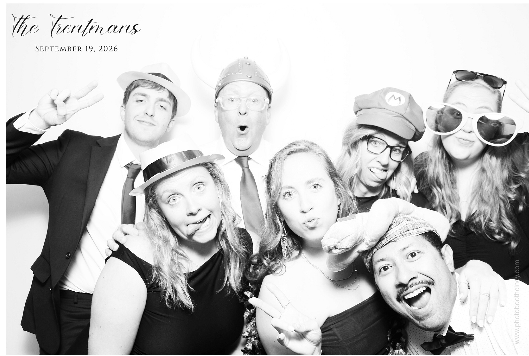 Trautman Reception | View more photos from the event at gallery.photoboothcincy.com/u/PhotoBoothCincy/Trautman-Reception